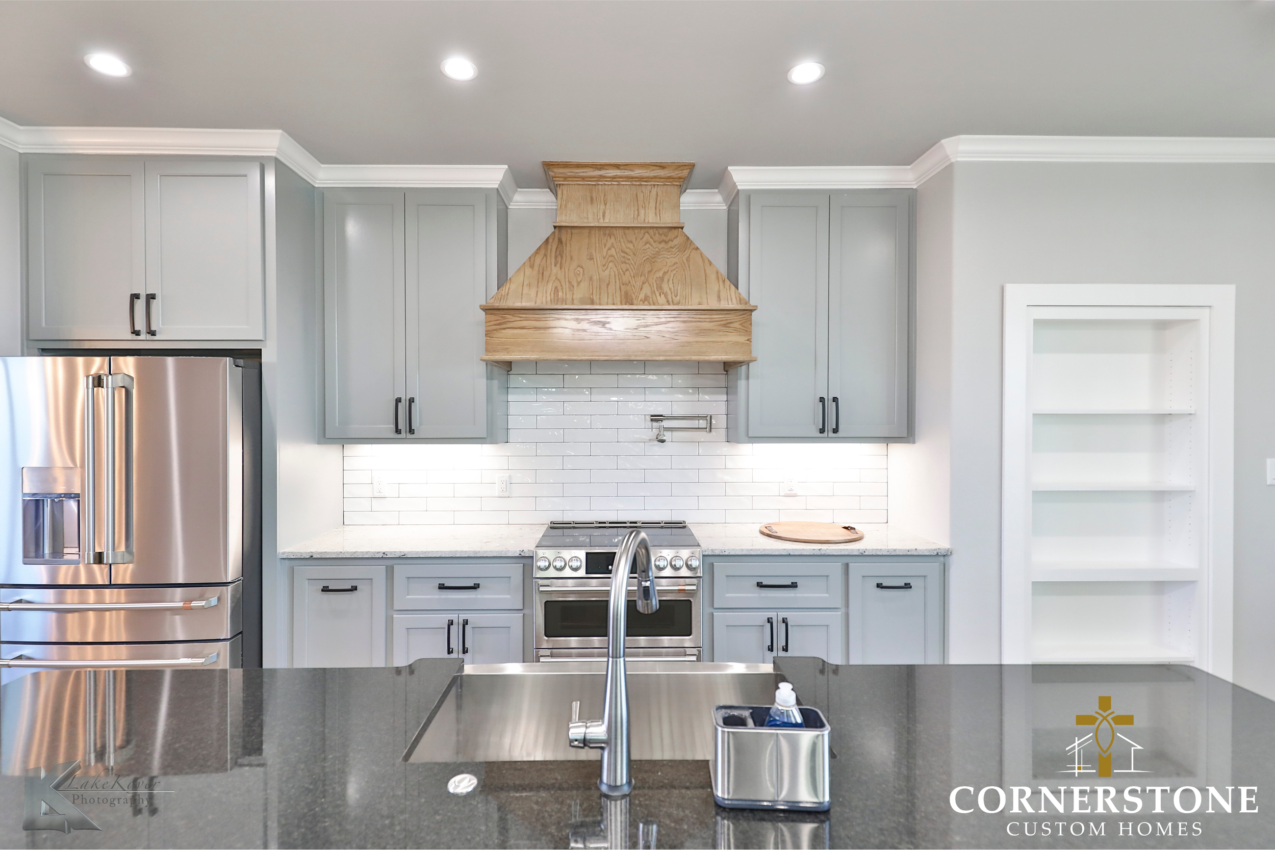 Cornerstone-Custom-Homes-Rustic-Retreat (52).png