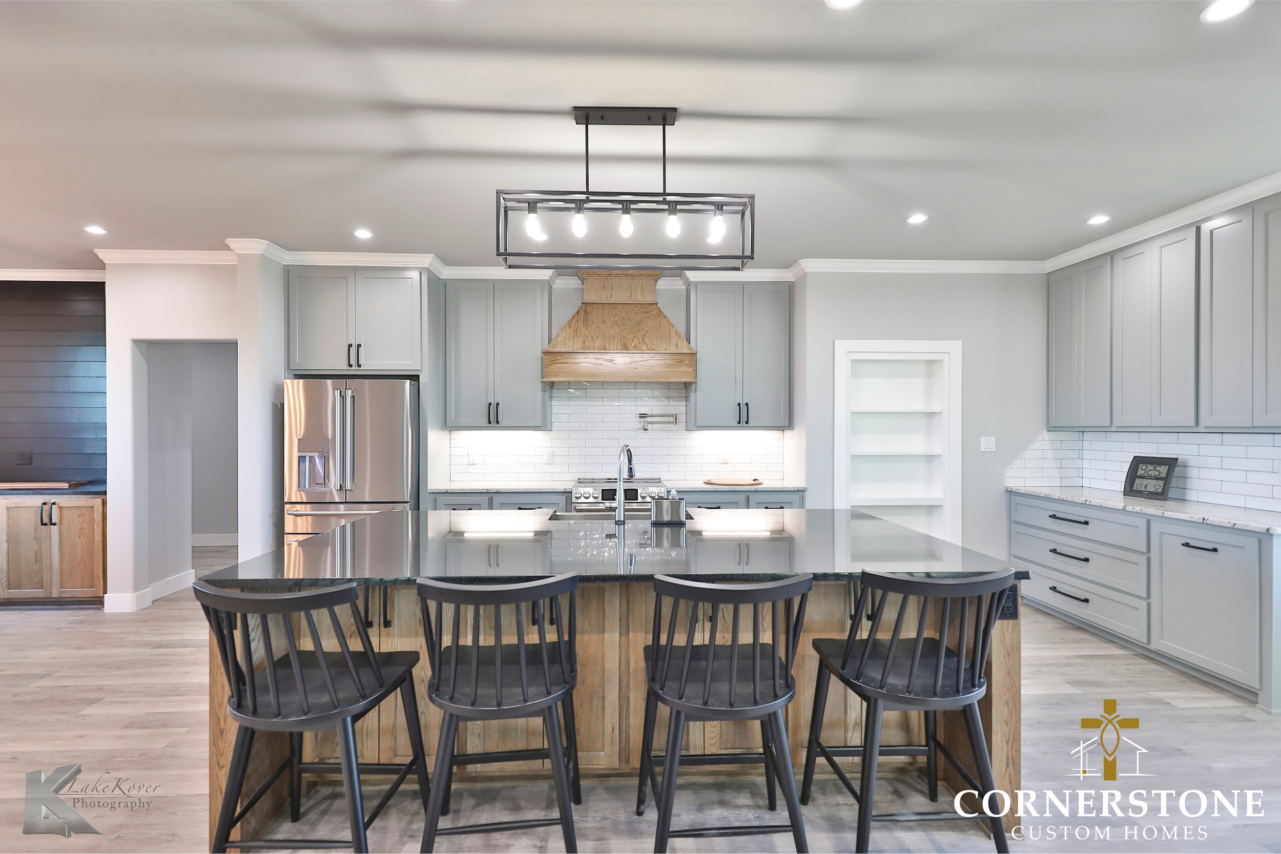 Cornerstone-Custom-Homes-Rustic-Retreat (50).png