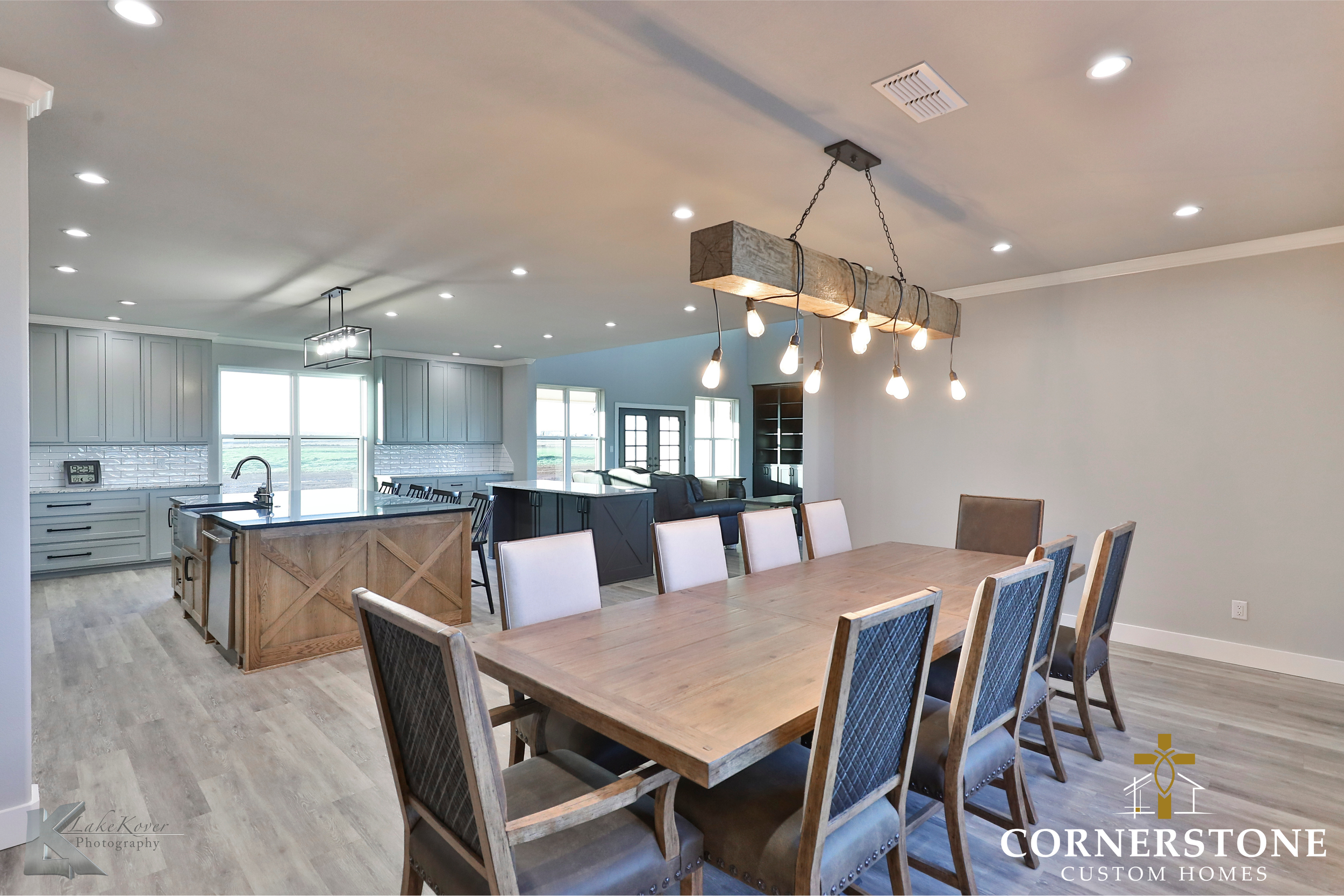 Cornerstone-Custom-Homes-Rustic-Retreat (29).png