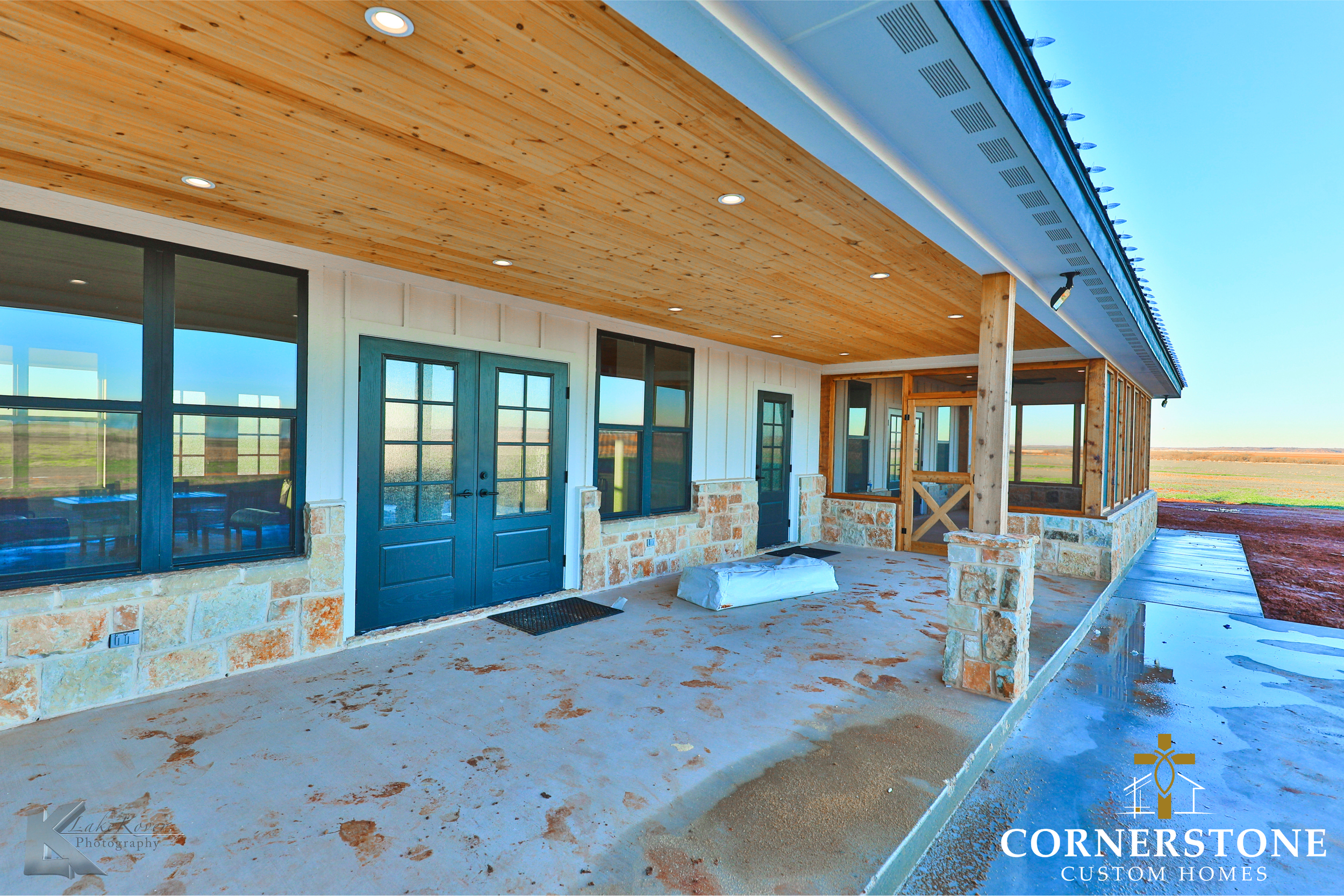 Cornerstone-Custom-Homes-Rustic-Retreat (25).png