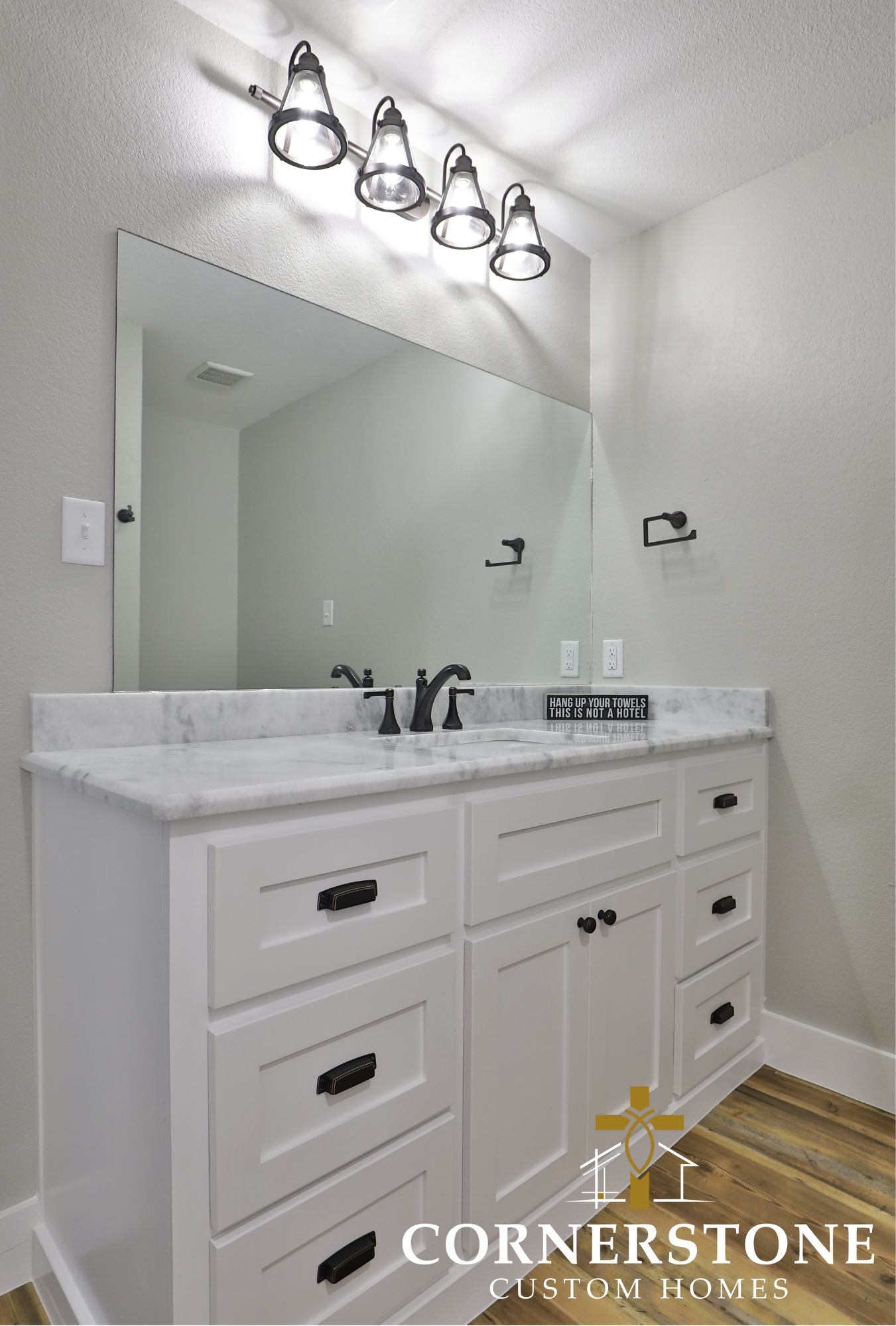 Cornerstone Custom Homes-Loudermilk-1750 Urban 54.png