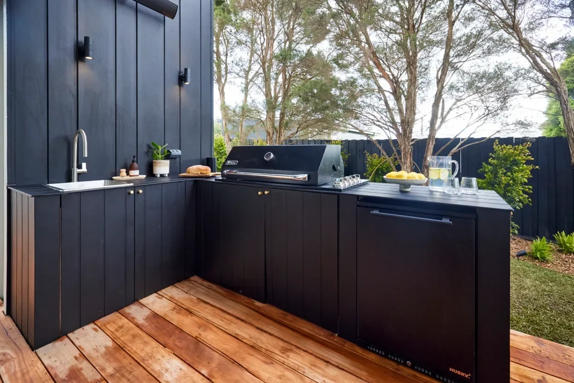 Maddy-and-Charlotte-The-Block-2024-Backyard-and-Pool-7.webp
