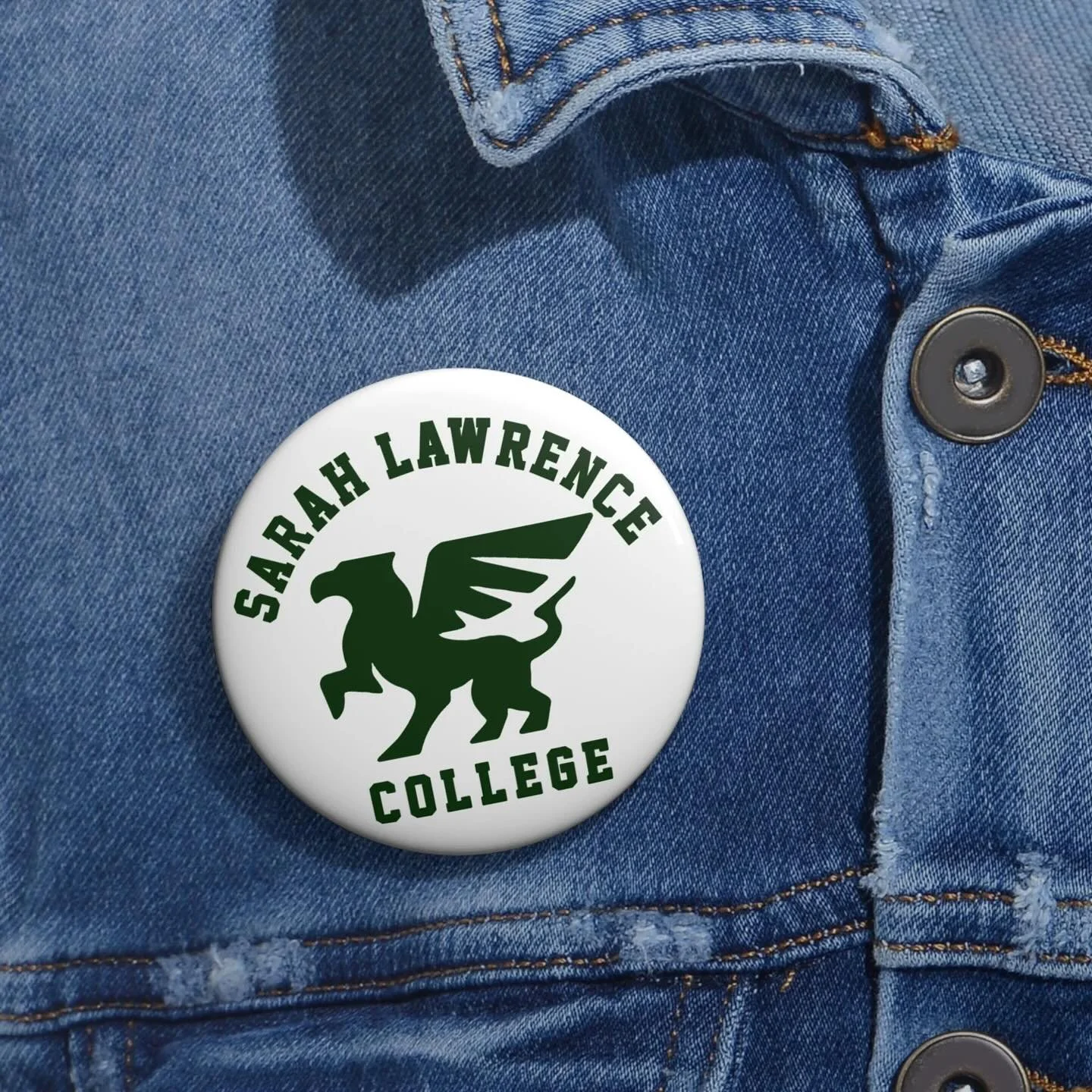 Sarah Lawrence pins are now here! Get yours now and begin decorating all your jackets and bags. Each available in two sizes. 

Shop from these and more @sadielouscloset or DM us!
