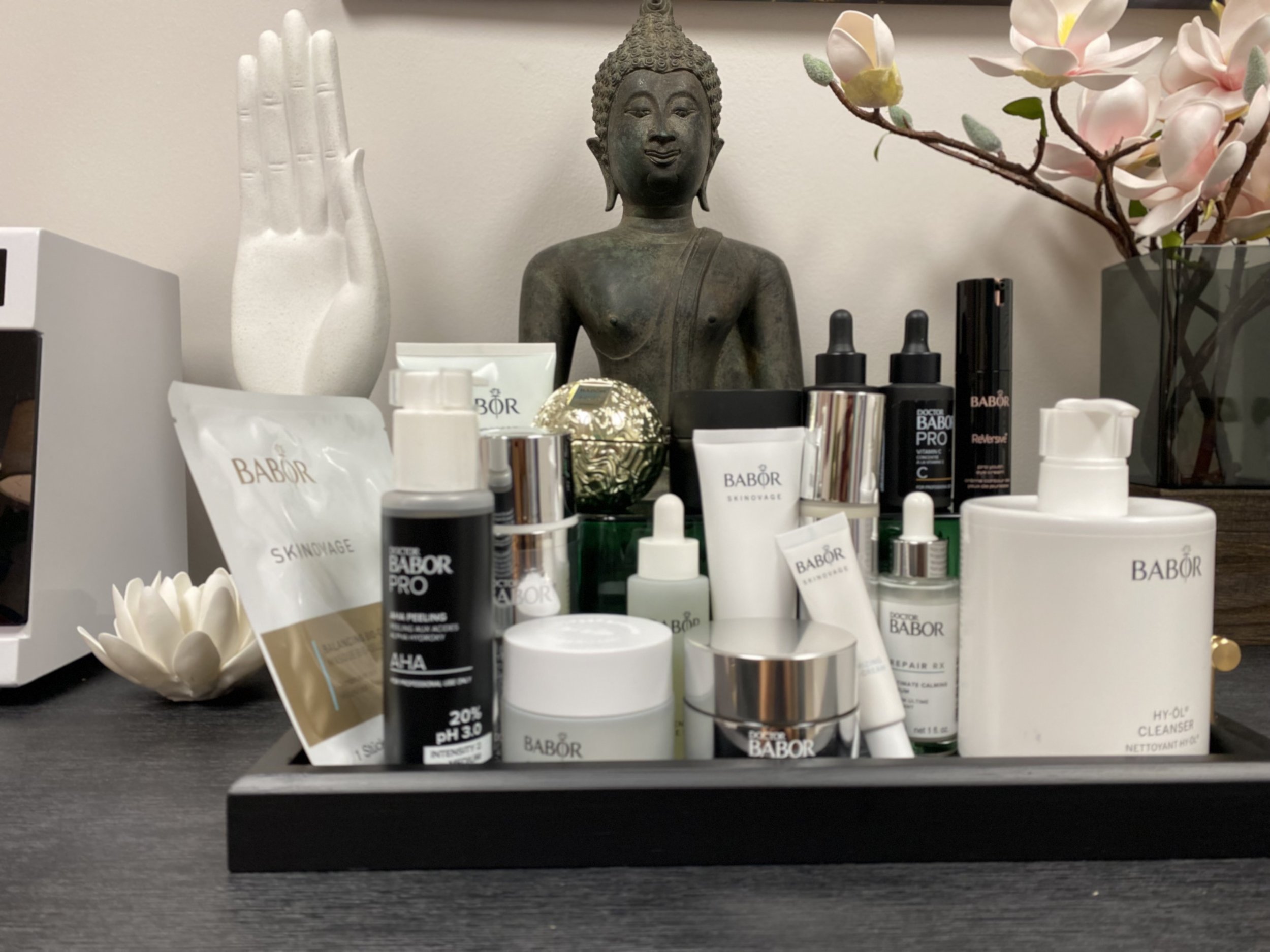 professional massage and facial products at Q's massage and facial