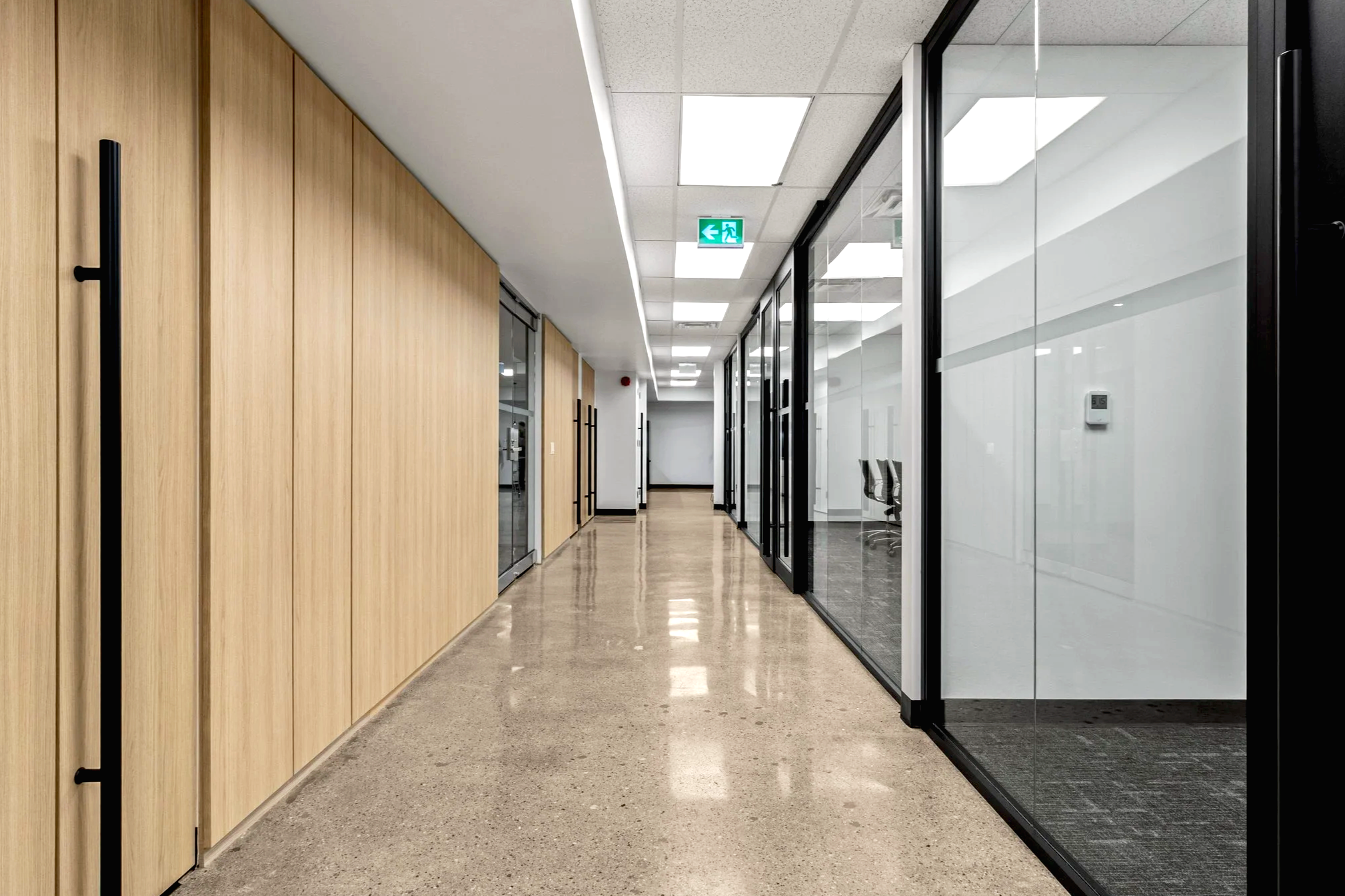 Dream -  350 Bay St  - Model Suite