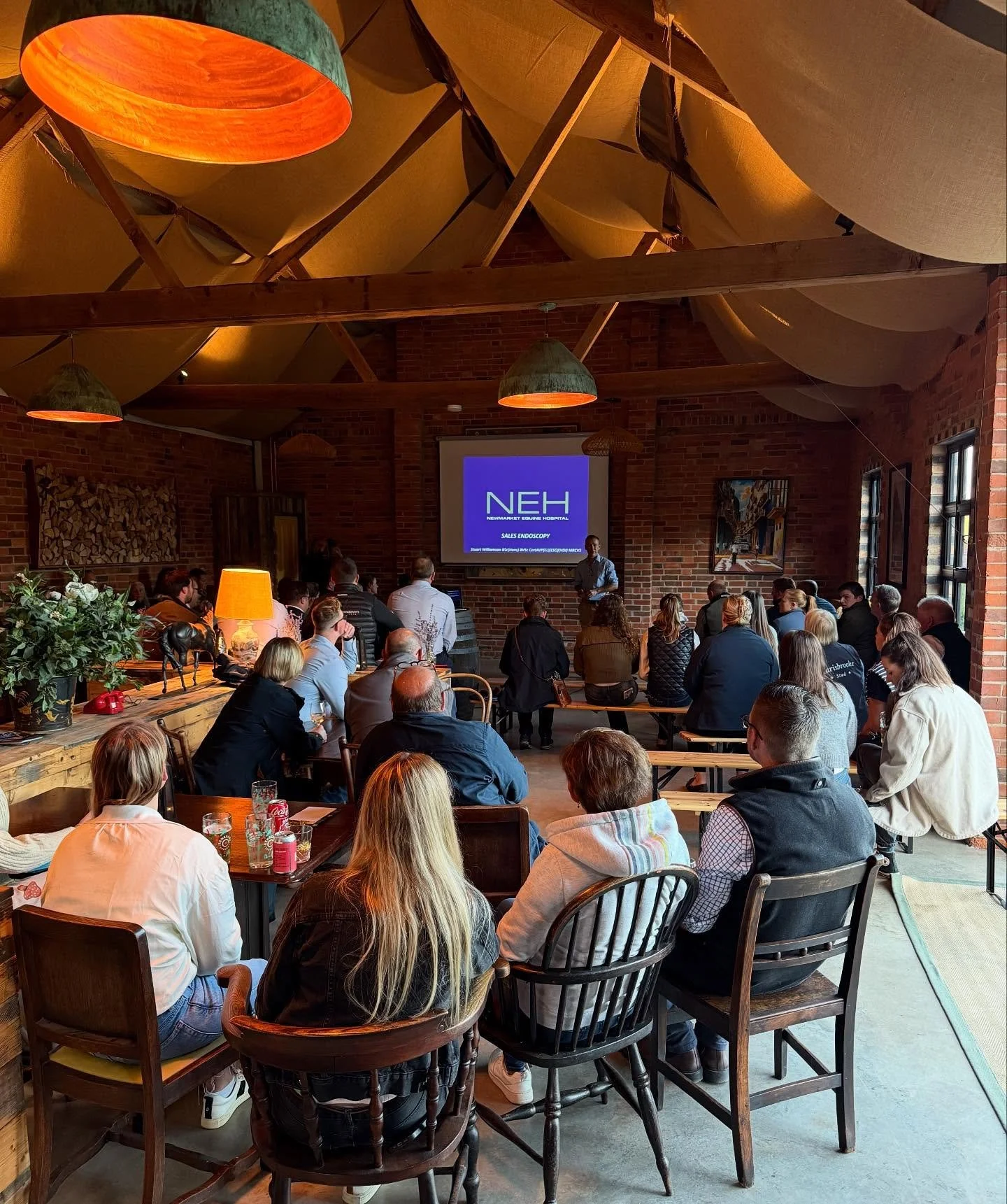 A great evening last night in @thetractorshed_ where Arrowdown Equine Vets alongside @newmarketequinehospital delivered four short presentations on Scoping, X-rays, Vetting at public auction and Rearing Thoroughbred&rsquo;s. Great Q&amp;A&rsquo;s and