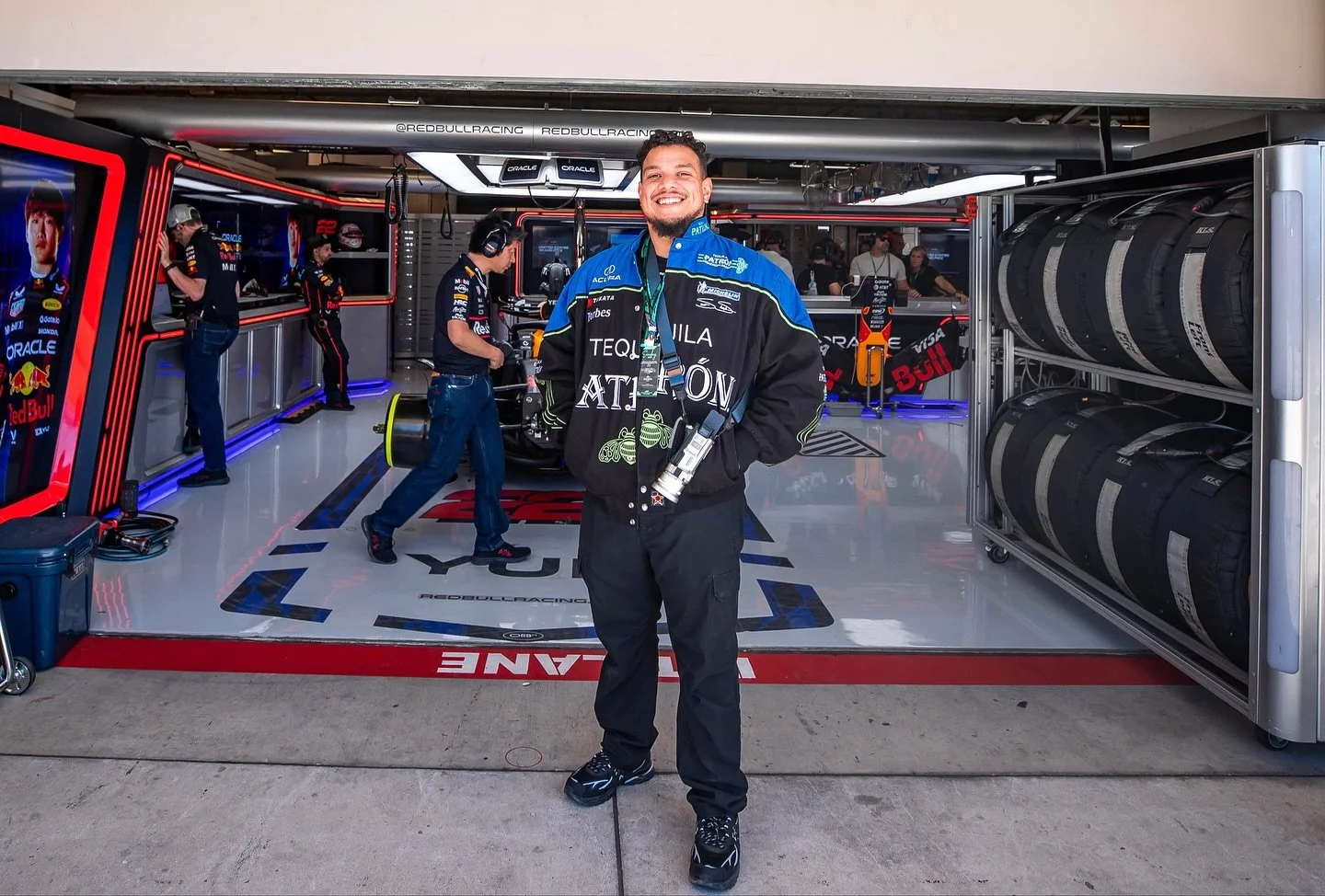 @patron Citrus Circuit kept the Party going in the blazing Texas Sun. 🥂🐝💚

F1 Austin was one for the books, P1 all weekend con los mejores 🫶