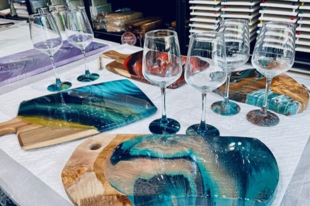 Charcuterie &amp; Wine Glass Fluid Art