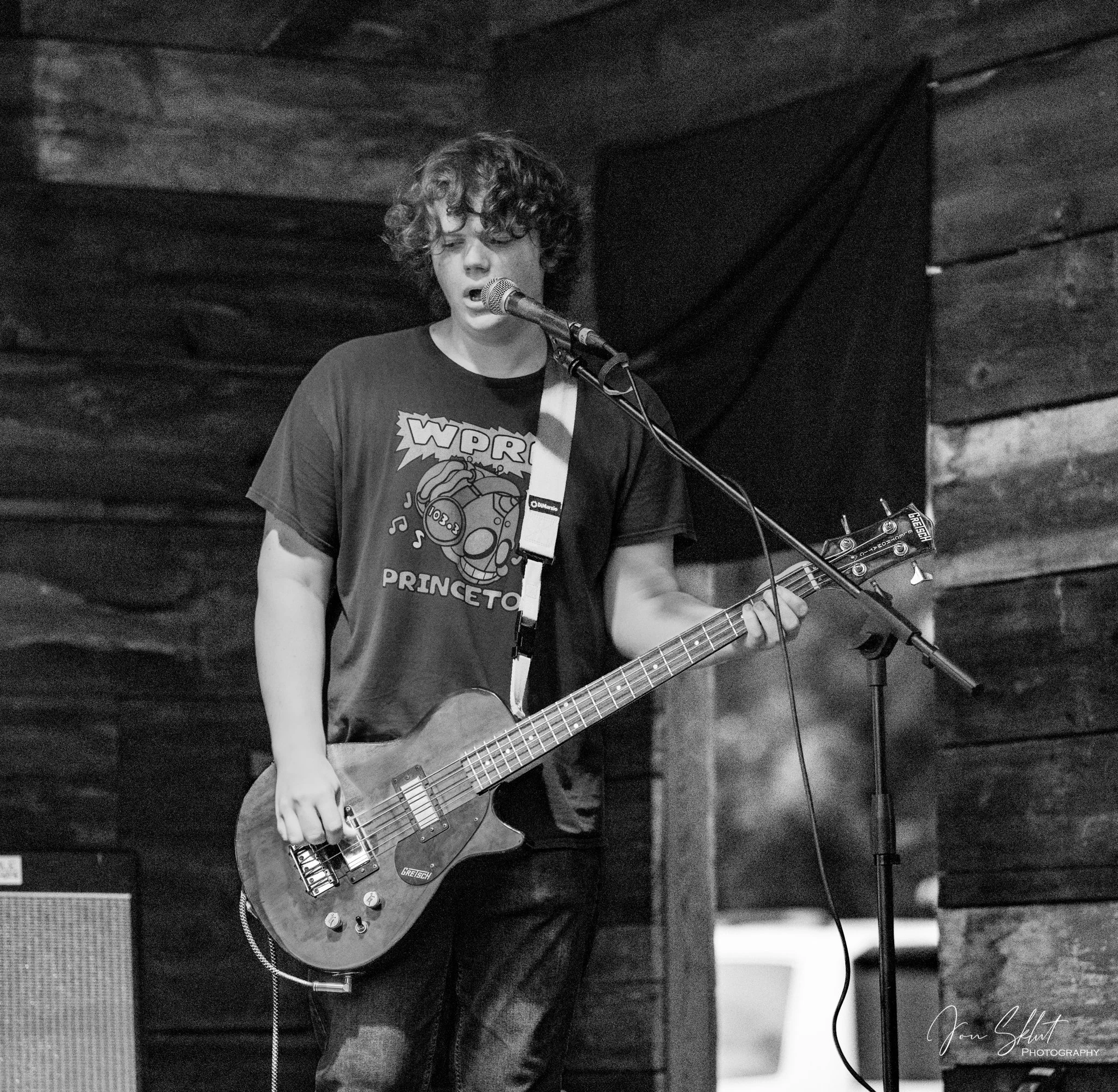 Creekside Sports Bar &amp; Grille