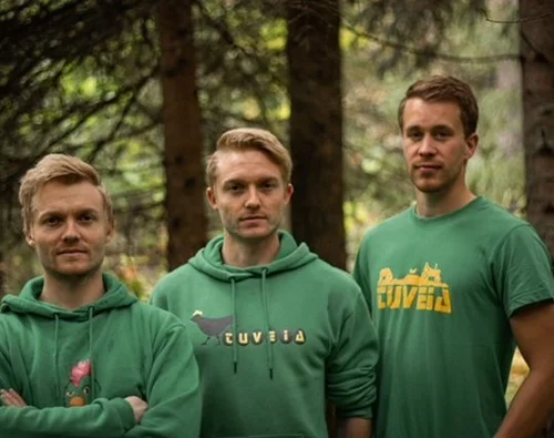 TuVeia – norsk rapgruppe kjent for rå energi, humor og publikumsfavoritter, ofte sett på festivaler og ungdomsarrangementer.