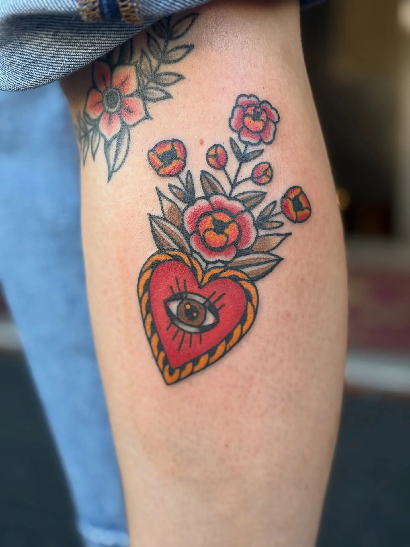 Can&rsquo;t be more thankful for the support from all my awesome clients &amp; friends that get tattooed here at LTT! Means a lot to get to do what I love on a daily basis
⚜️
For booking inquiries, hit the link in bio for Hyper Tattoo or DM with ques