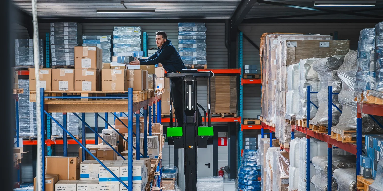 Hangcha heftruck in actie, gefotografeerd voor Joris Van Dijck