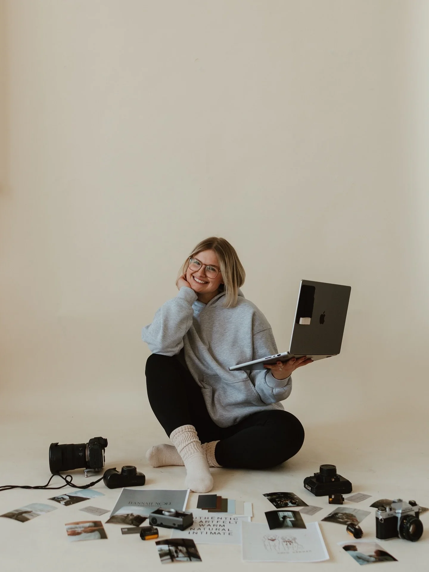 I am so so so excited to share my full branding 🥹

My business has grown into something I always dreamed of and am so proud of how far it&rsquo;s come. I get to capture people&rsquo;s most important moments for a living and that&rsquo;s something I 