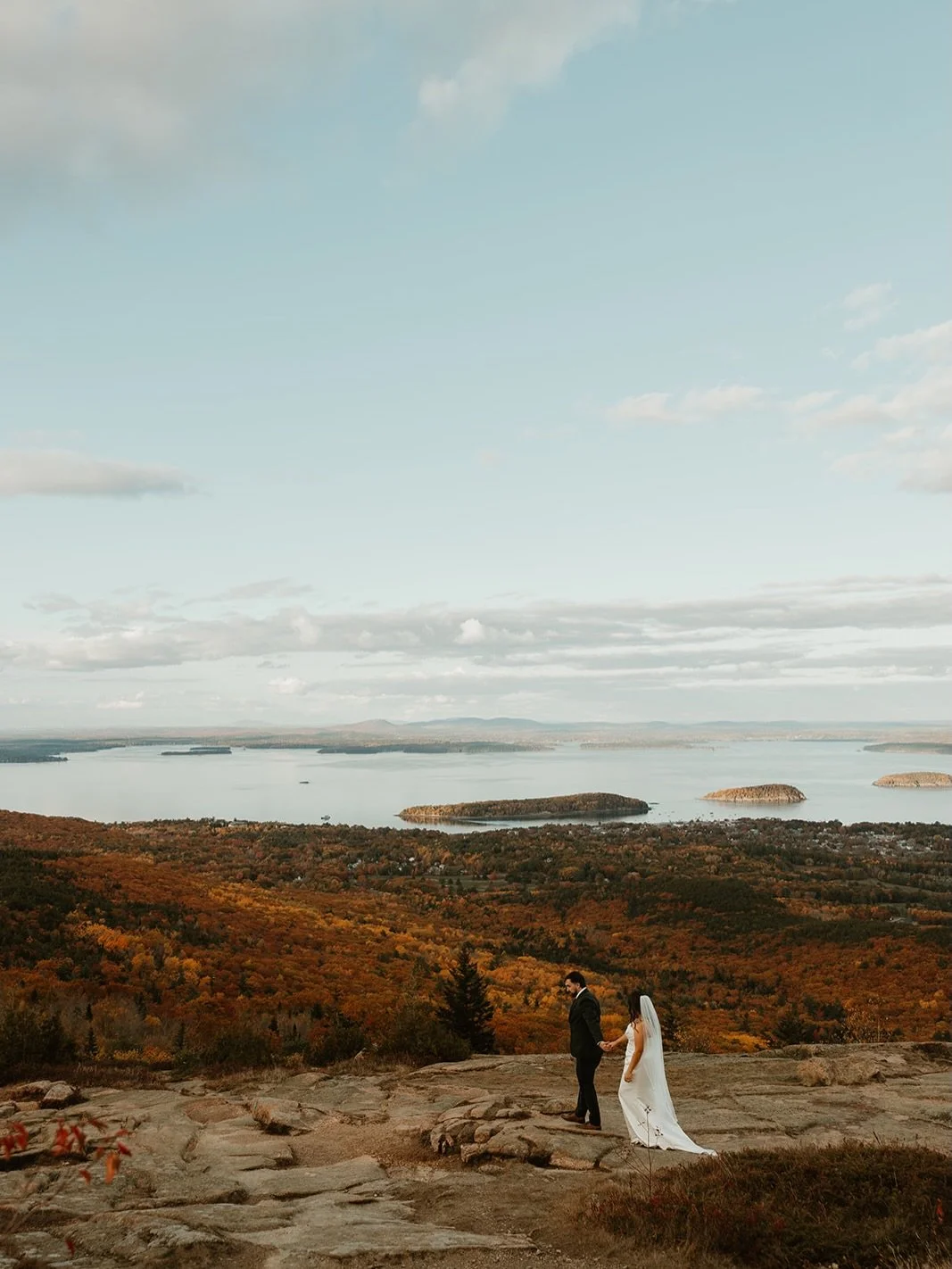 if you want your elopement to feel like standing on the edge of the world with the person you love&hellip; this is it 🤍

Acadia has a way of making everything else fall quiet so you can just be there, together

#elopementphotographer #brideandgroom 
