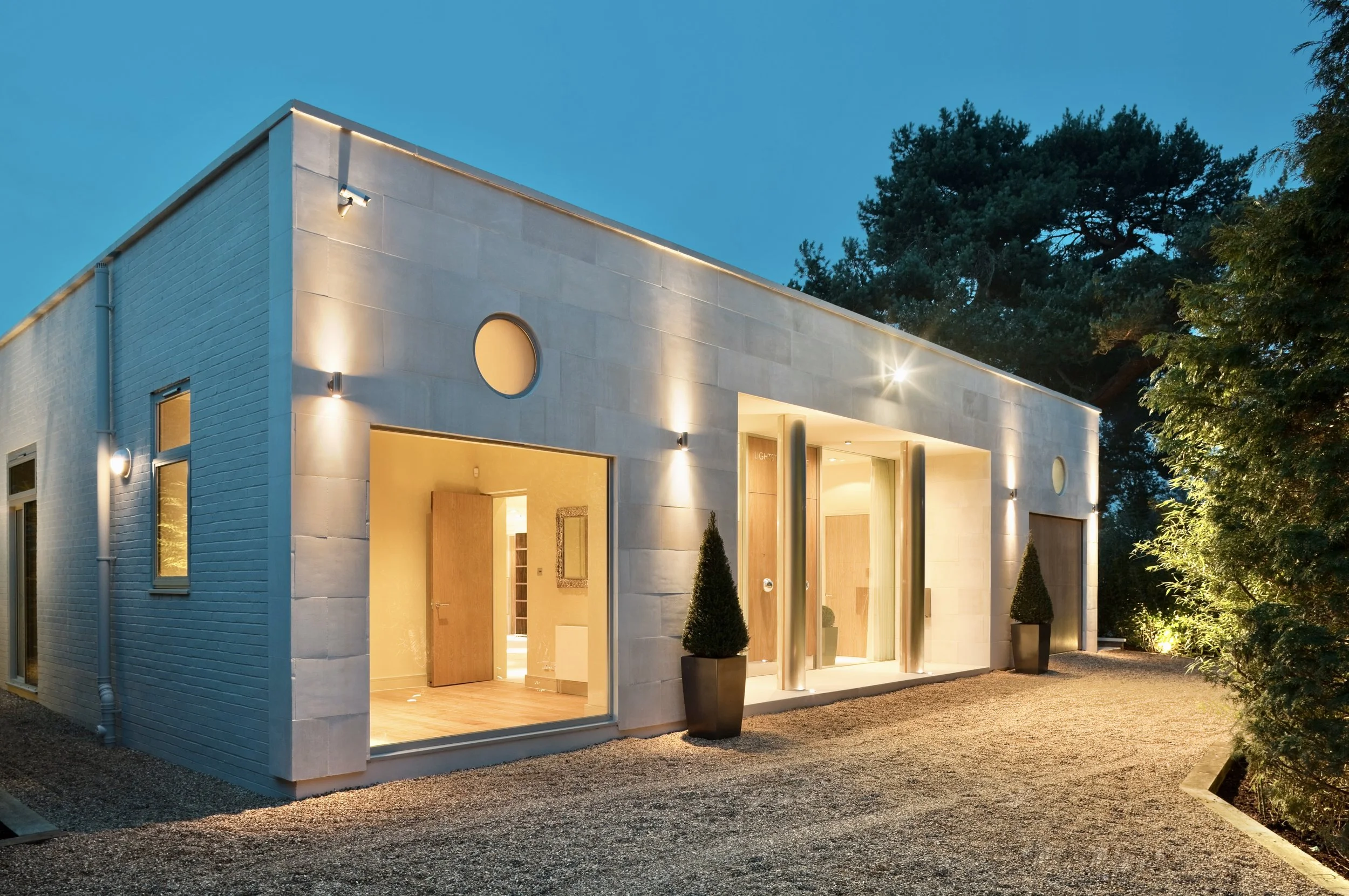 Single Level Residence