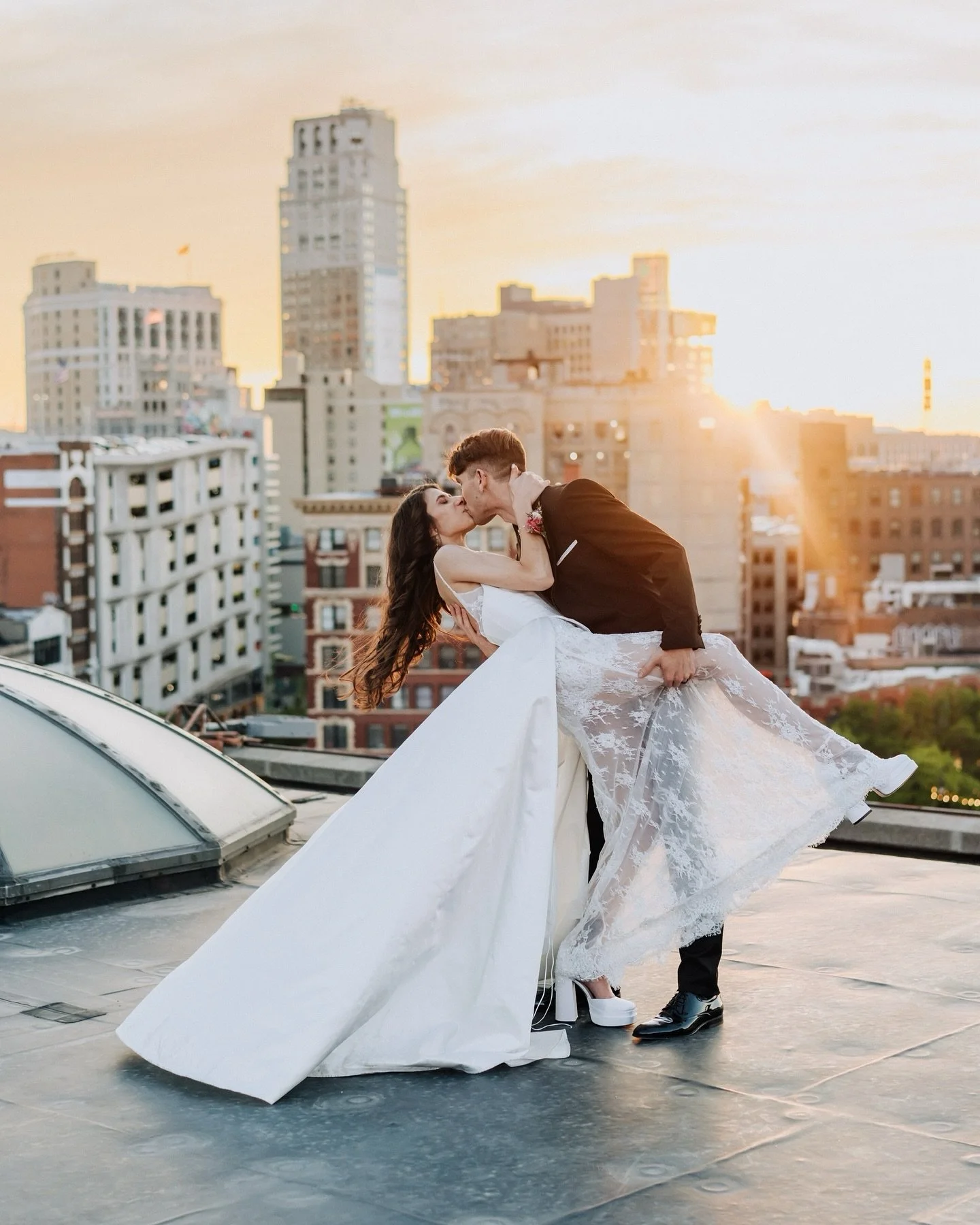 Still thinking about this stunning day in downtown Detroit 🤍

@samtroiani &amp; Andrew were an absolute dream to work with&mdash;fun &amp; so genuinely in love. Every detail of their day felt thoughtful and elegant, and the @atheneumdetroit made the