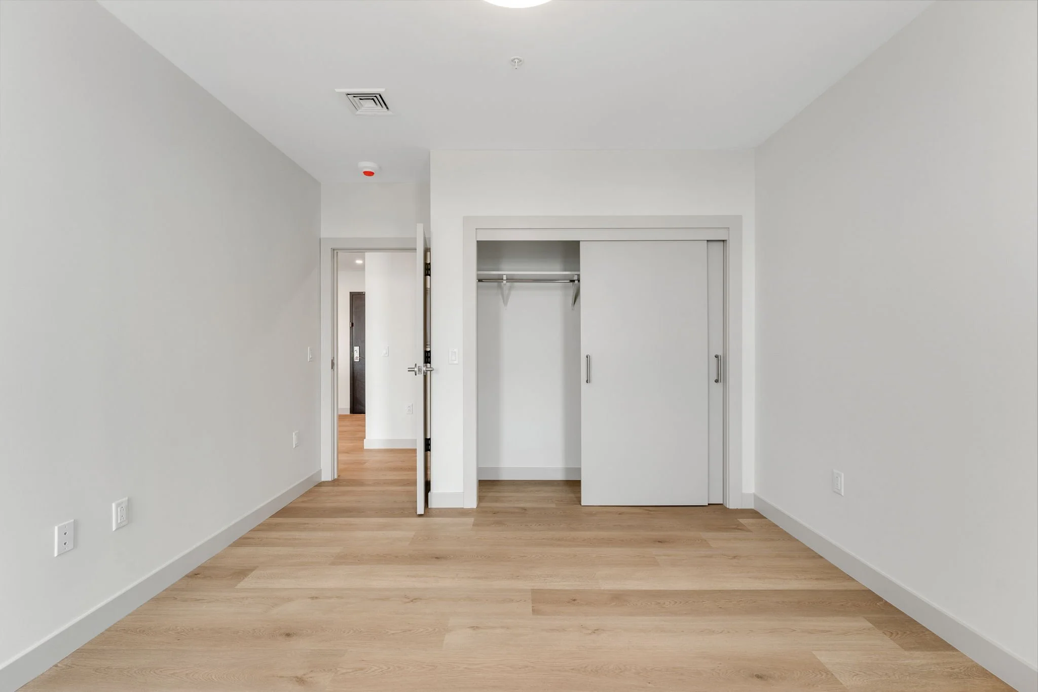 140BankSt808_BurlingtonVT-49.jpg