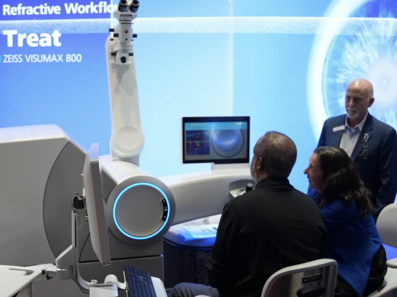VisuMax 800 demo at AAO 2025