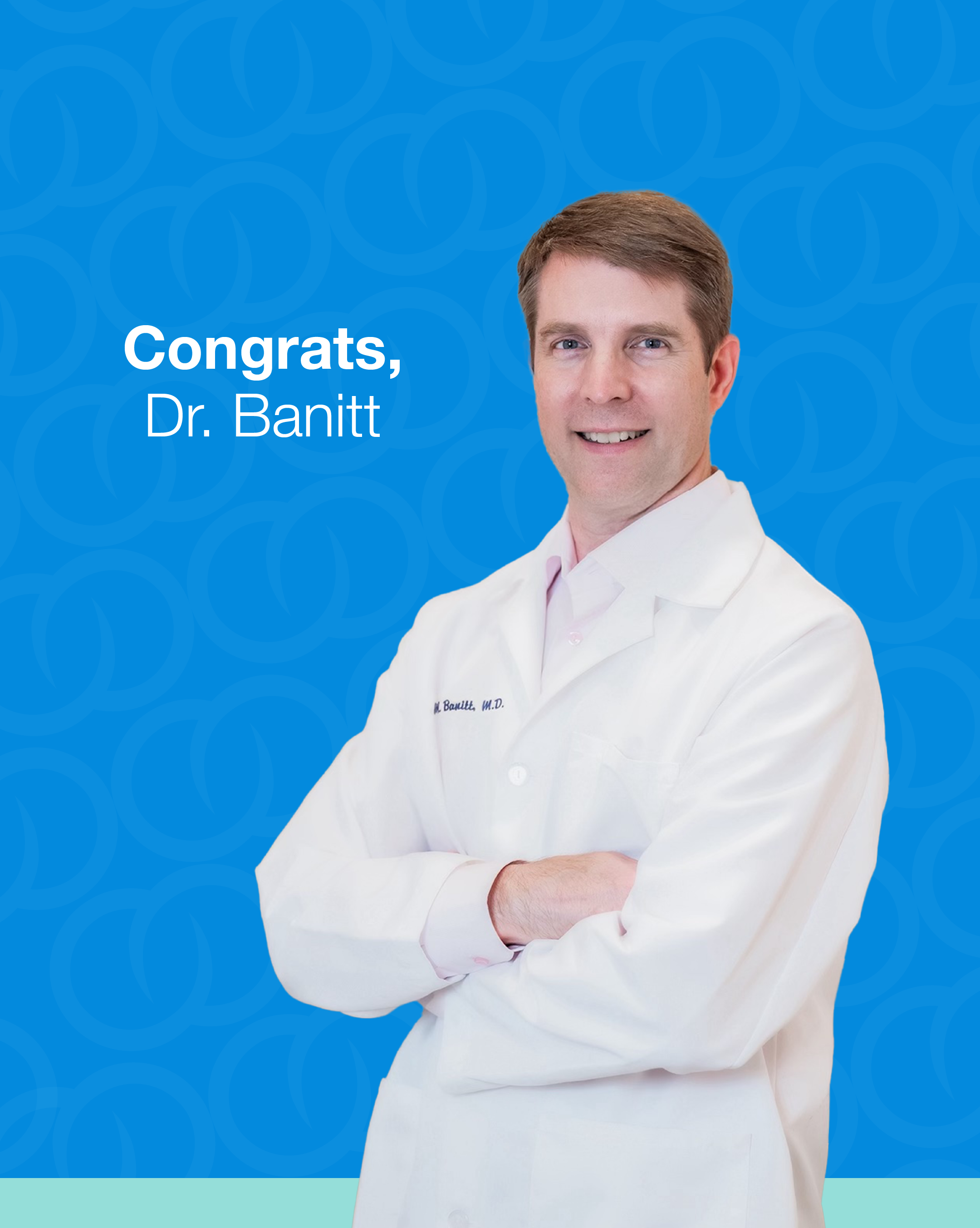 Dr. Michael Banitt celebrating his latest milestone: 2000+ SMILE LASIK procedures in WA state