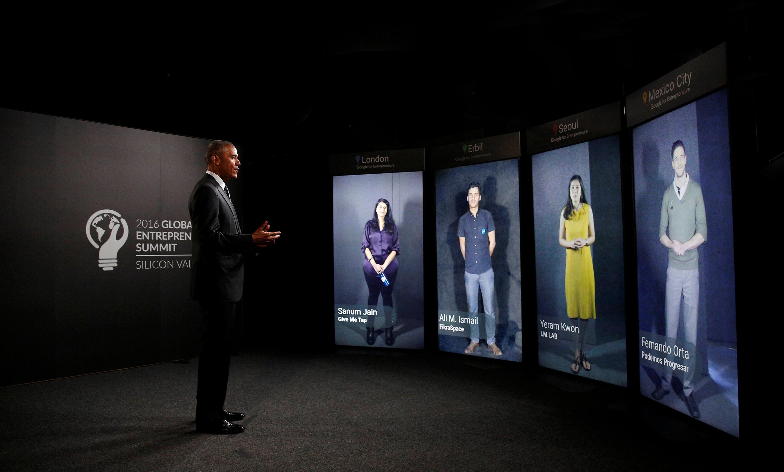President+Obama+at+the+Shared_Studios+Portal_Screen+at+the+Global+Entrepreneurship+Summit.jpg