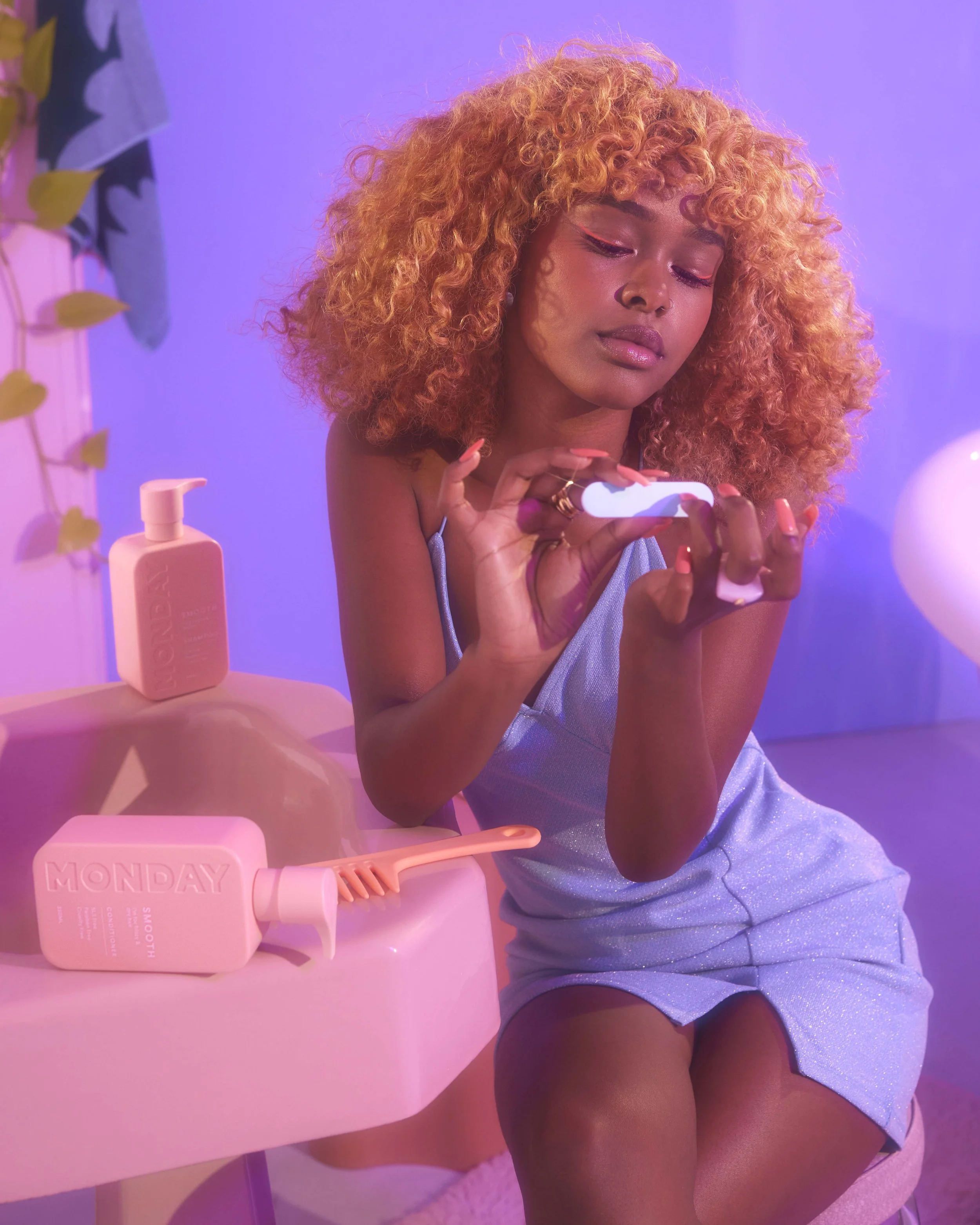 Monday Haircare 2202073522.jpg