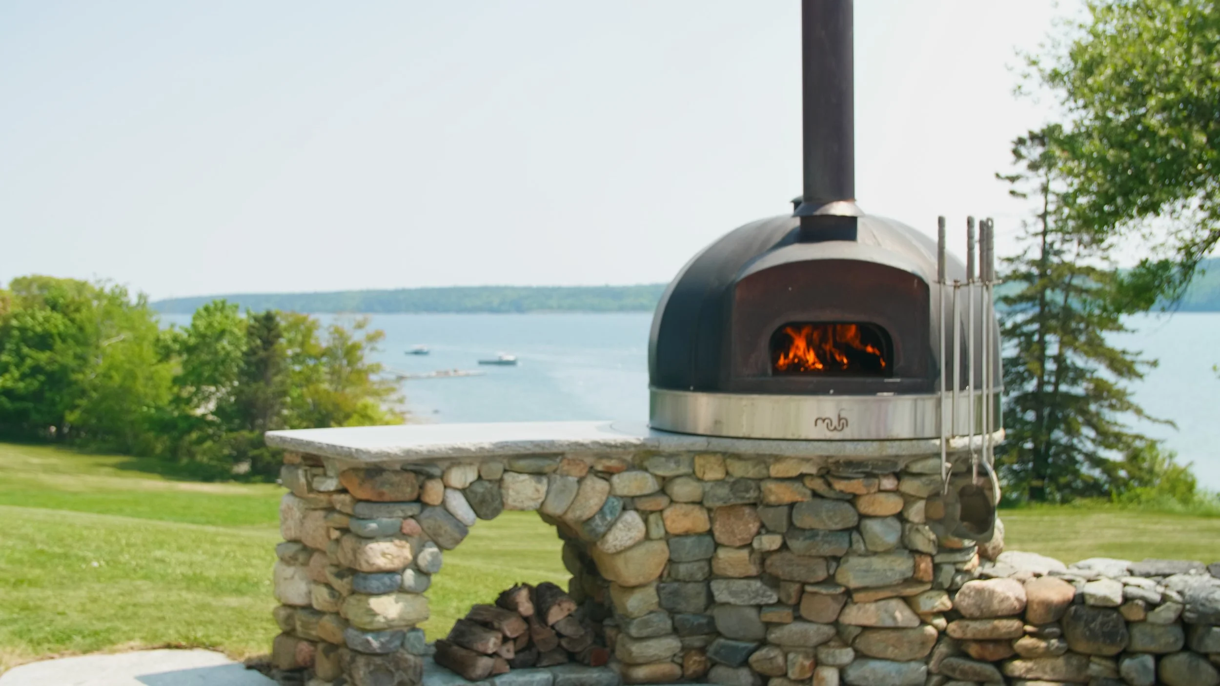 P1355406_Still_Oven on the lake(Blurry)_1.4.3.jpg