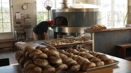 Maine+Oven+Craft+Case+Study+Dutchmans+Bagels+Commercial+Wood+Fired+Oven+-0006T01+(1).webp