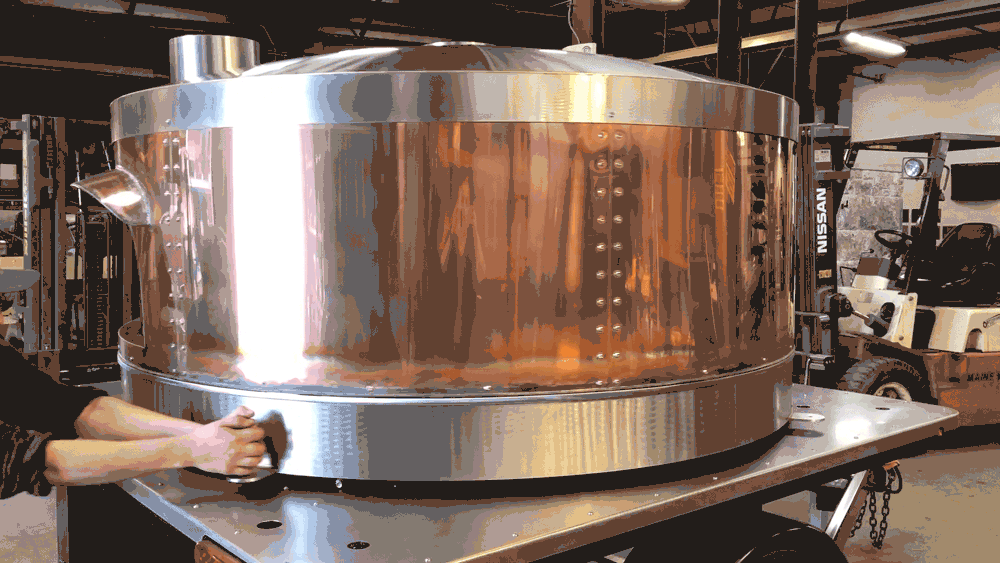 Maine Oven Craft 360 Rotation.gif