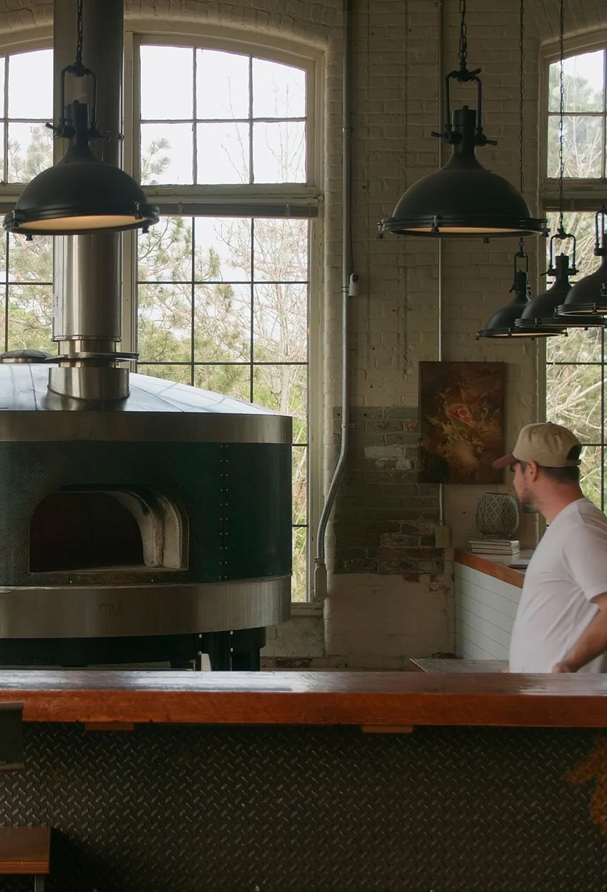 dutchman-bagels-cylinder-pizza-oven.jpg