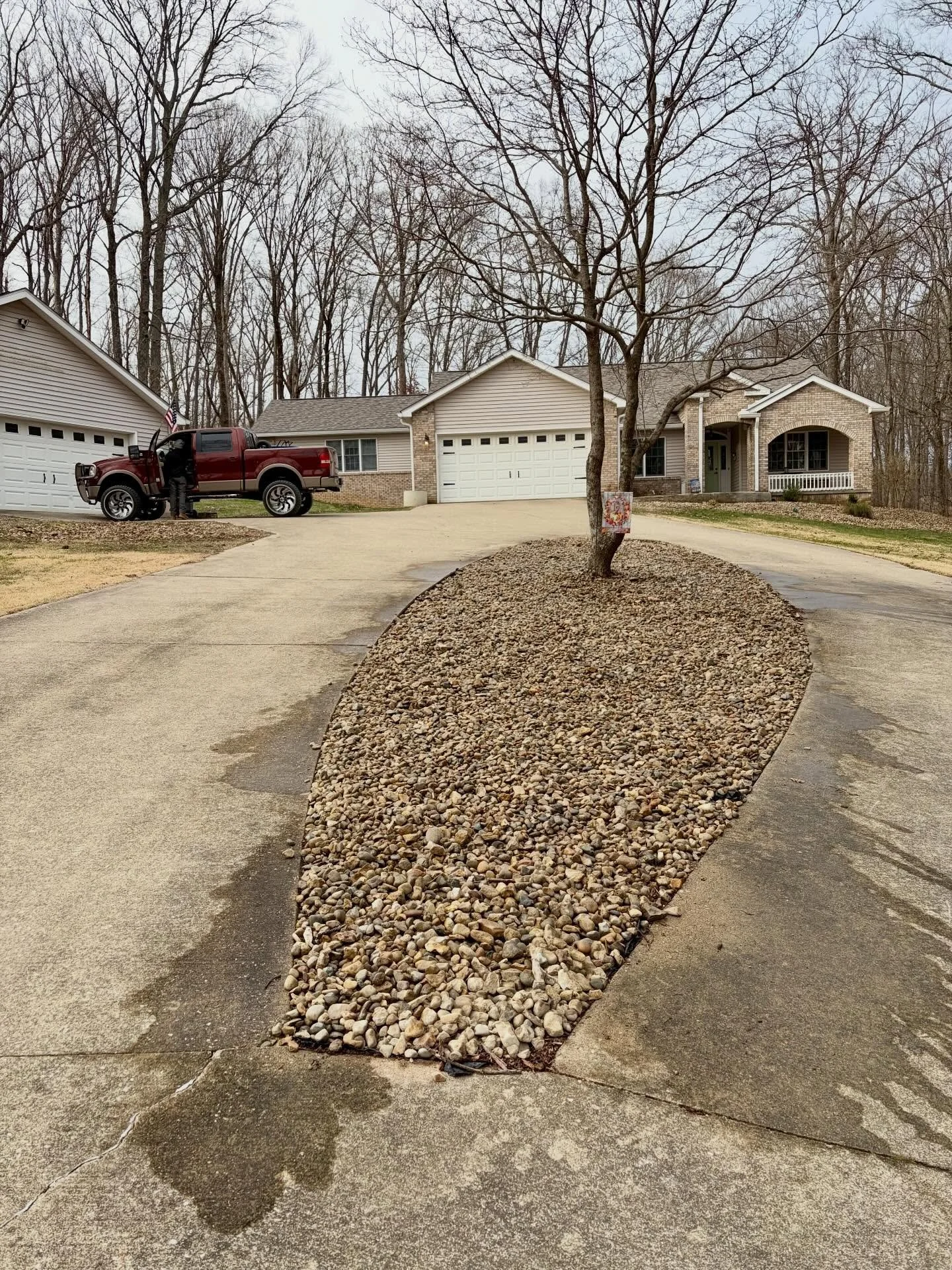 Check out the before and after of this recent project Executive Lawn Care &amp; Landscaping did in Bedford.

If you need your rock beds refreshed or a new bed installed, give us a call (812) 219-2507