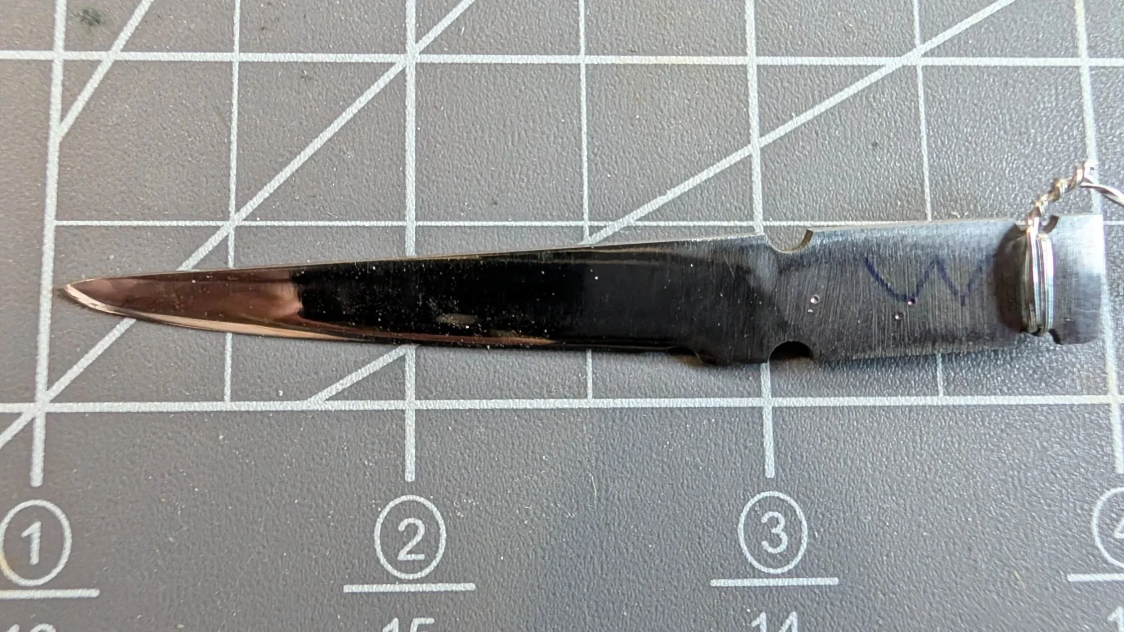 Wolfram  Special   Long Straight Carver       2 to 1 1/4  inch long  with 3/8 Tang