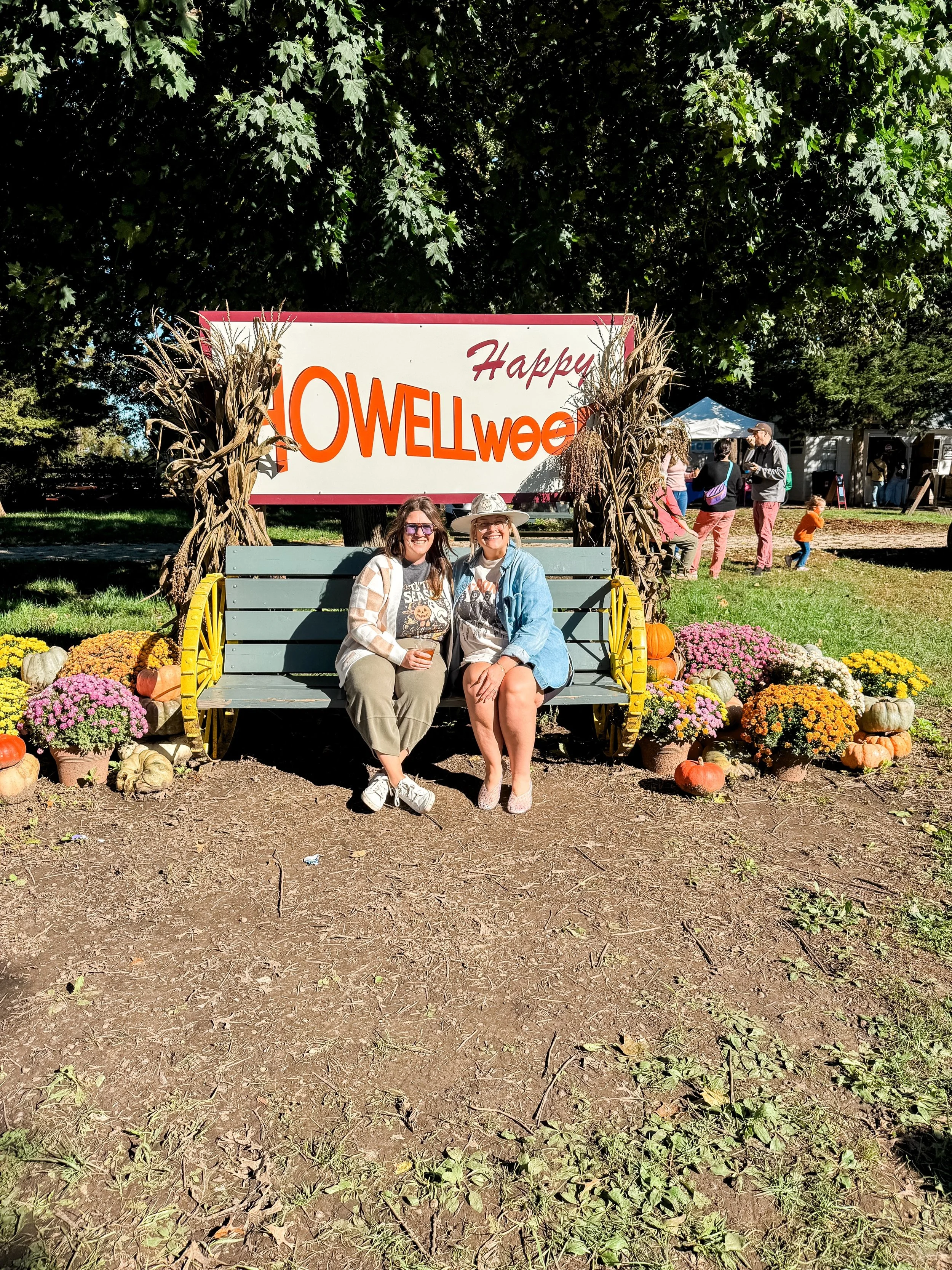 Still smiling after our very first Local Loop! 🍂

I&rsquo;m so grateful for @tricia.ann.rivas and the way we balance each other out 🤪 We make a pretty great team + it has been so much fun taking this little idea and actually bringing it to life.

T