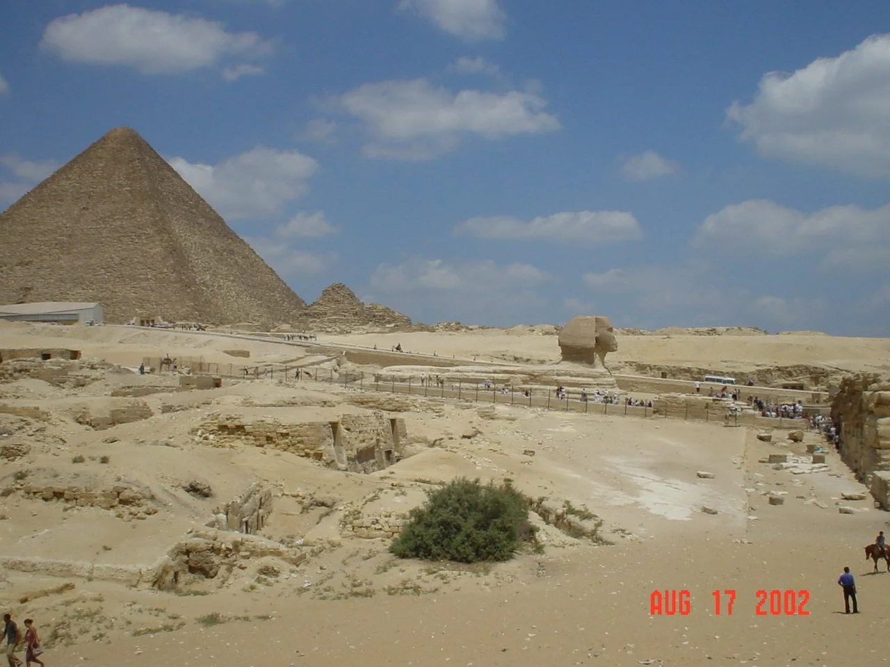Excavations south of Great Pyramids