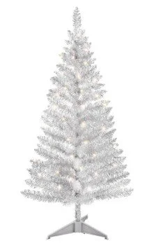 O Christmas Tree…You know the tune, now sing along!