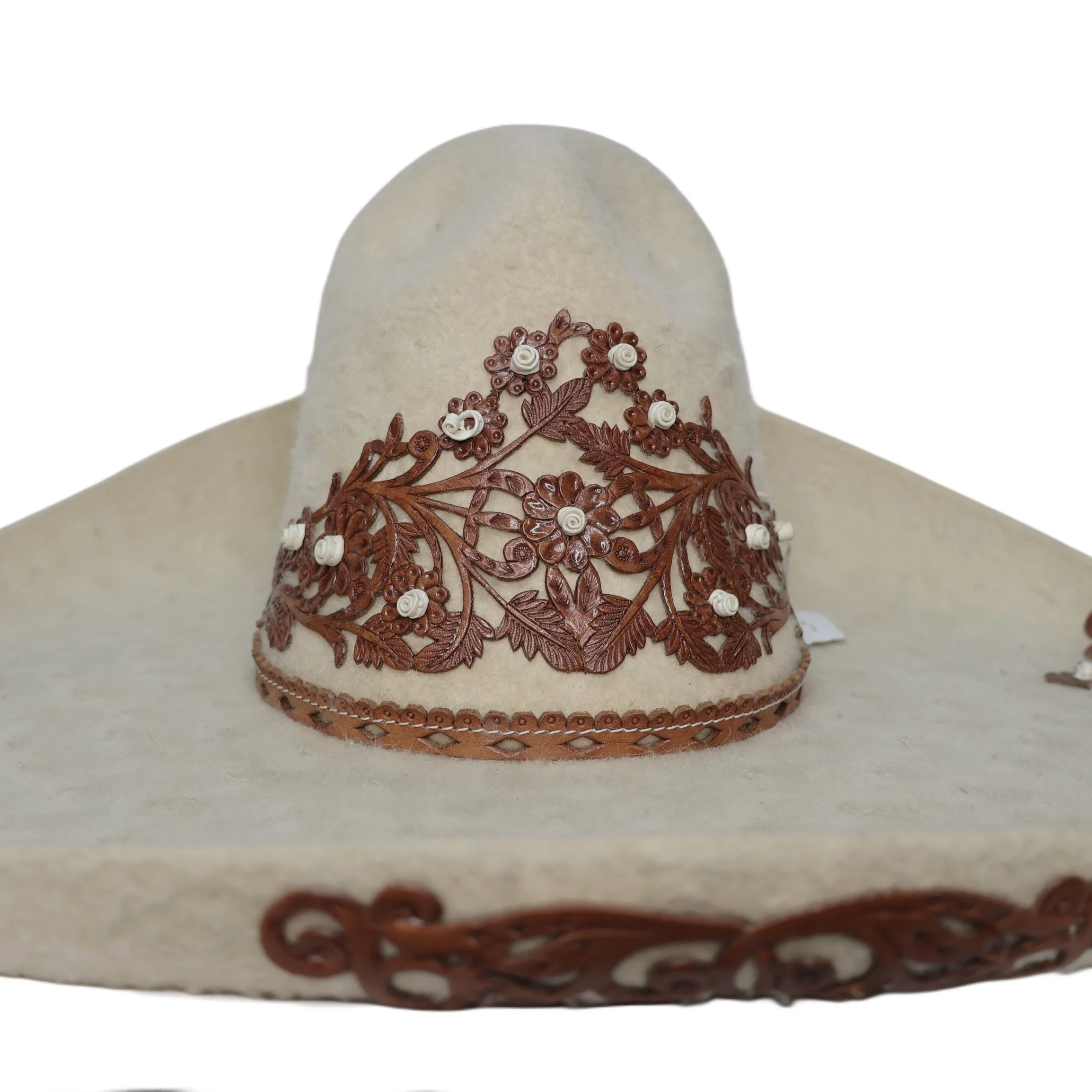 Sombrero de charro hueso, adorno cuero cincelado