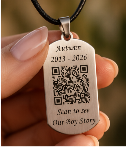 A Heartfelt Memorial Pet Necklace Collage3.png