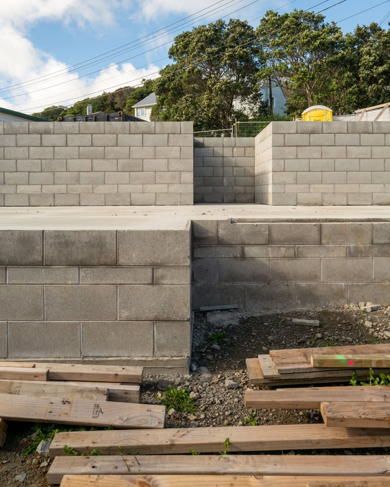 New project alert!
Fourfold has recently started on site, the guys have been busy getting the foundations ready for this split level infill home in Wellingtons Western Suburbs.
A collaboration with @firstlightnz

UNDER CONSTRUCTION
WELLINGTON

📷@dav