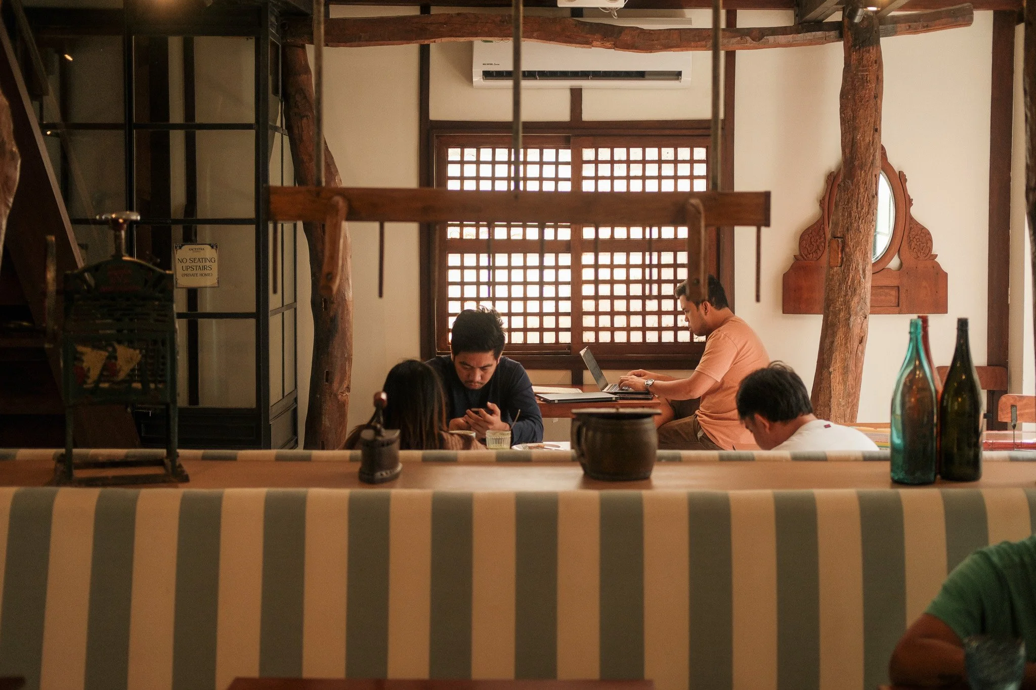 Ancestra Cafe Guest Policies