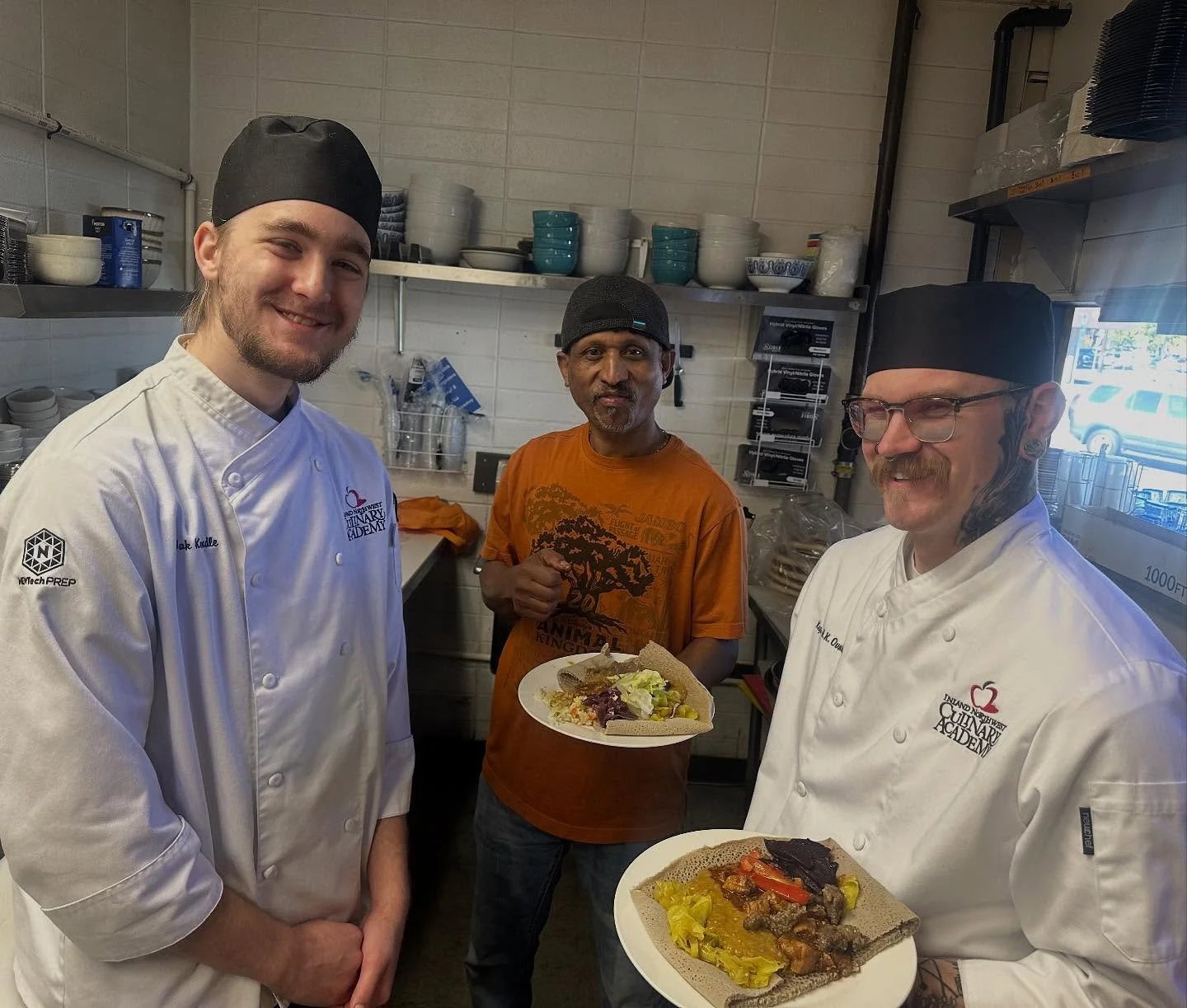 Warm your heart all day with the rich, spicy flavors of Eritrean cuisine by Besrat &amp; Kidany! 🍲