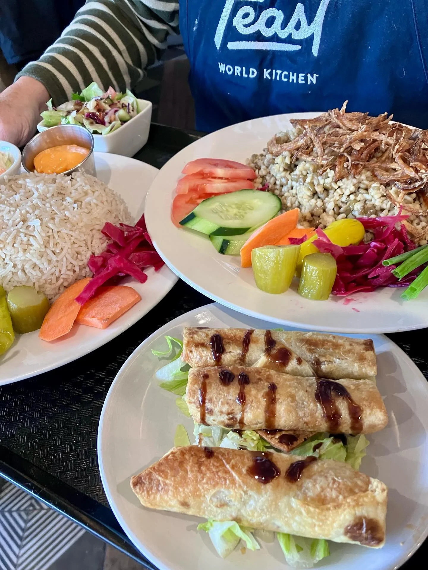 Tonight only, Thursday (10/23), Simav&mdash;Lakman&rsquo;s son and a proud Whitworth student&mdash;is showing his appreciation to colleagues with 10% off his menu tonight for Pirates! Don&rsquo;t miss out on the savings and good vibes!