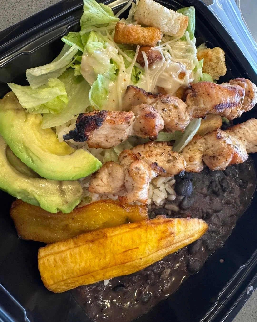 Today is Saturday (11/29) and we have Chef Ana from Venezuela. Take a break from the kitchen and come enjoy some delicious food. Lunch 11-2, dinner 4-8.
Preorder online or just come by to dine in.

Online order: ⬇️
https://order.spoton.com/so-feast-w