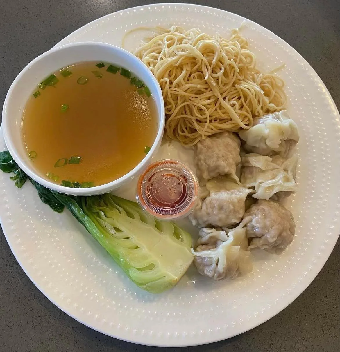 Once again we have a Feast chef program grad who is popping up at ZOLA! Chef Michelle (originally from Hong Kong) has your cure for the Mondays 4pm - 9pm with shrimp/pork wonton soup, Bao buns, and more! Plus live music! Thanks Zola and Chef Michelle