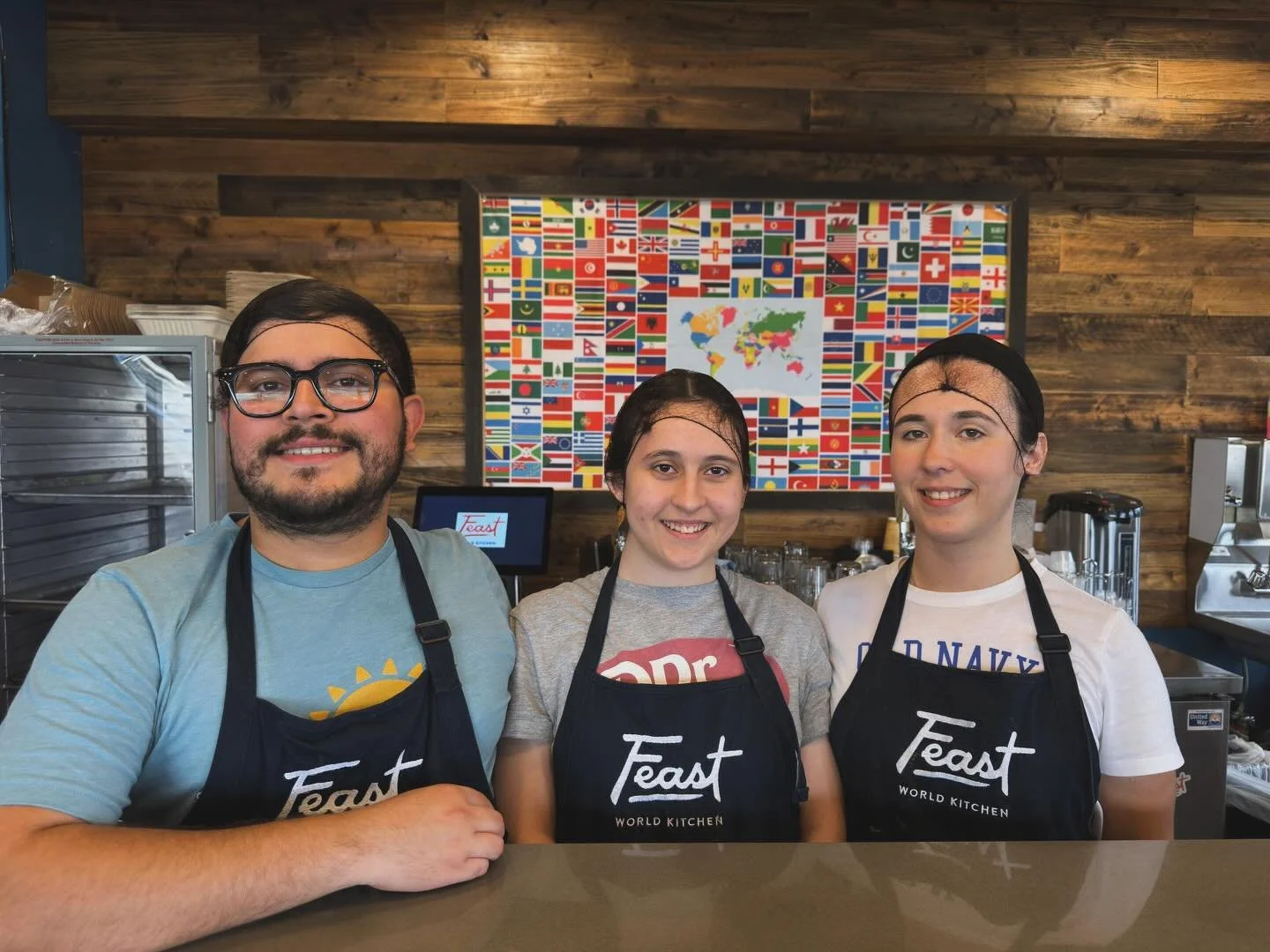 Luis &amp; Maria serving up their popular Venezuelan cuisine 🇻🇪
Lunch until 2pm, dinner until 8 pm!