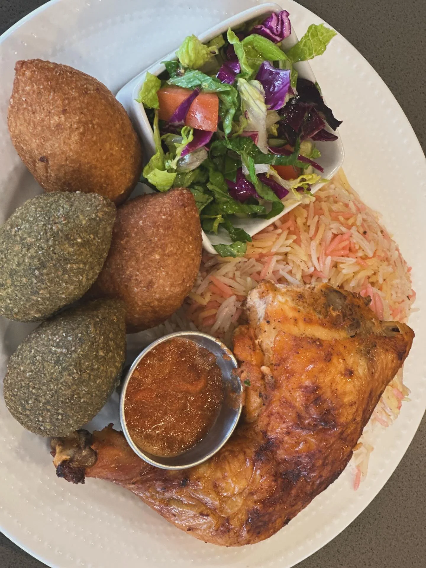 Chef Malak is a Syrian mother whose journey began amid the turmoil of war in 2012. She fled to Egypt with her children and started a small home kitchen, cooking meals, baking sweets, and making jams simply to cover rent and provide life&rsquo;s basic