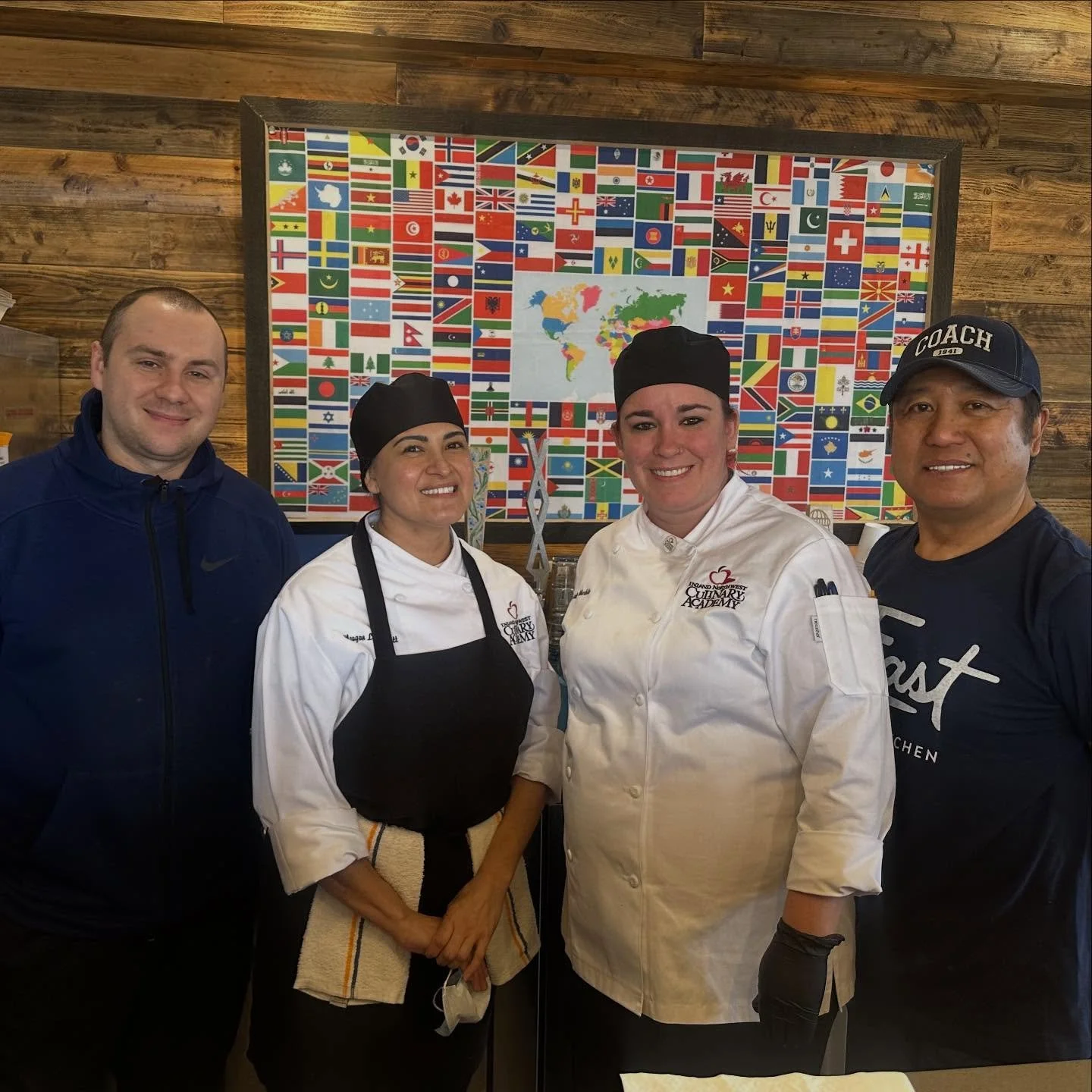 Our lovely Chef Tom is in the house tonight! 👨&zwj;🍳✨

We apologize as Mohammed Nabi couldn&rsquo;t make it this week, but we&rsquo;ve invited Tom back to serve up his famous Pad Thai to the community once again, and you know it&rsquo;s always a hi