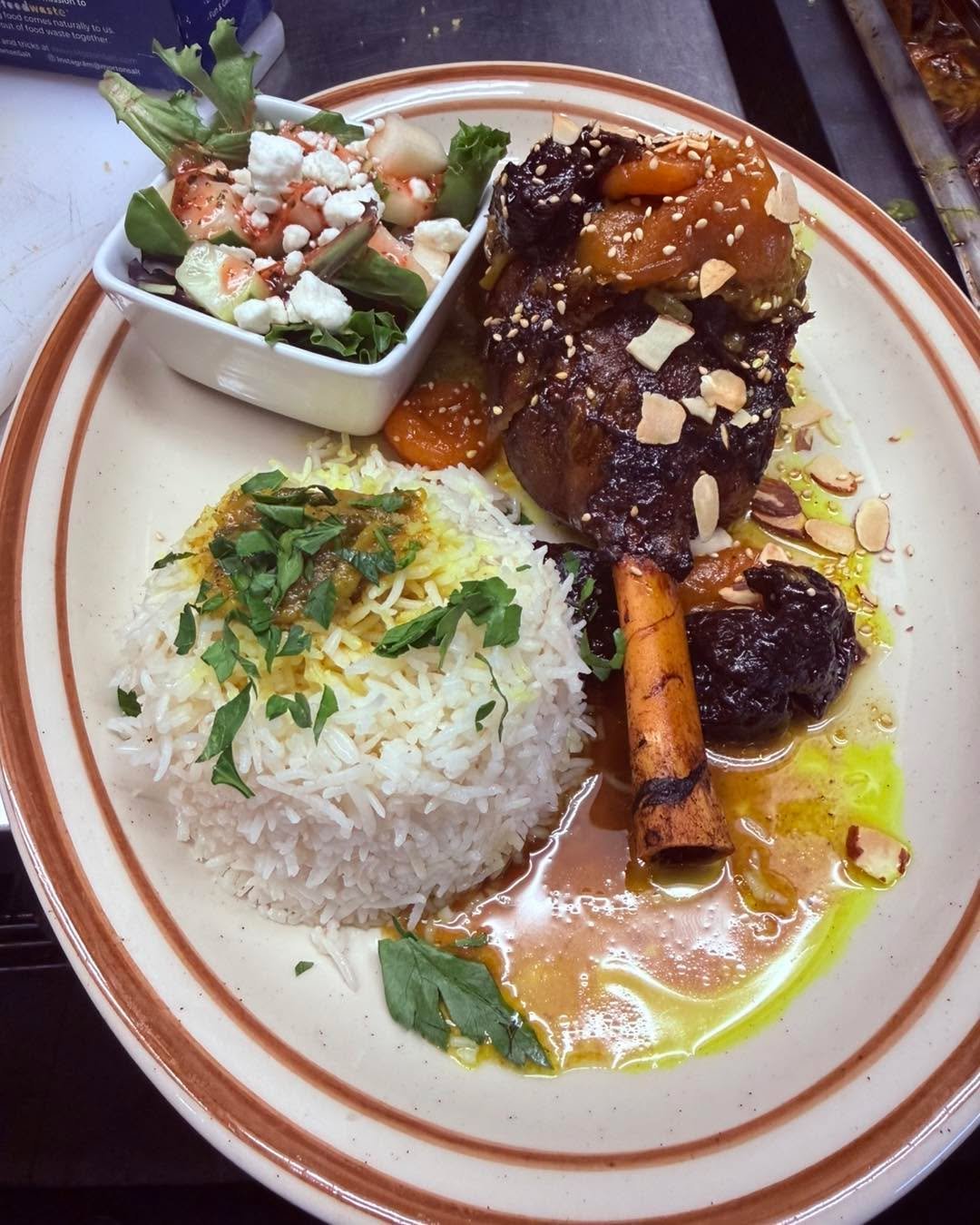 Sunday dinner menu is 🔥 by Chef Rabah from Algeria! Come on down, available for here or to go until 8 PM! Full menu at feastworldkitchen.org !!