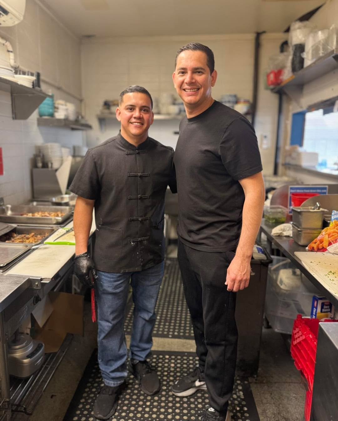 Today we're serving Chef Cristian's Venezuelan Menu! 🇻🇪
Join us for a delicious taste of Venezuela today!
🍽 Lunch: 11:00 AM &ndash; 2:00 PM
🍽 Dinner: 4:00 PM &ndash; 8:00 PM
Come enjoy authentic Venezuelan cuisine prepared by Chef Cristian. We lo
