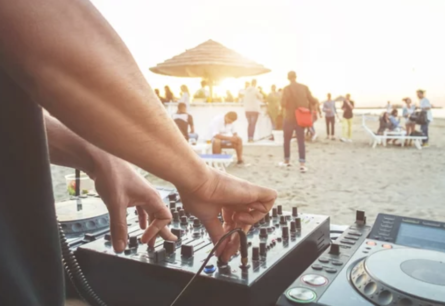 Perform at Shoreline This May