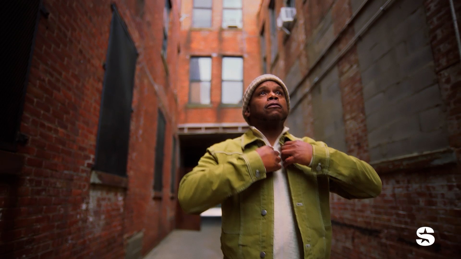 CLOSER TO HIP HOP