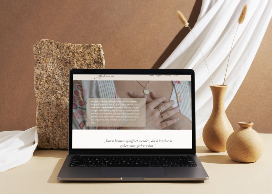 website-design-erstellen-lassen-simply-creative-sibylle-stocklin-portfolio